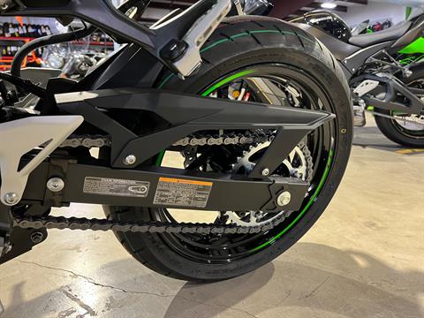 2023 Kawasaki Ninja 400 ABS KRT Edition in La Marque, Texas - Photo 17