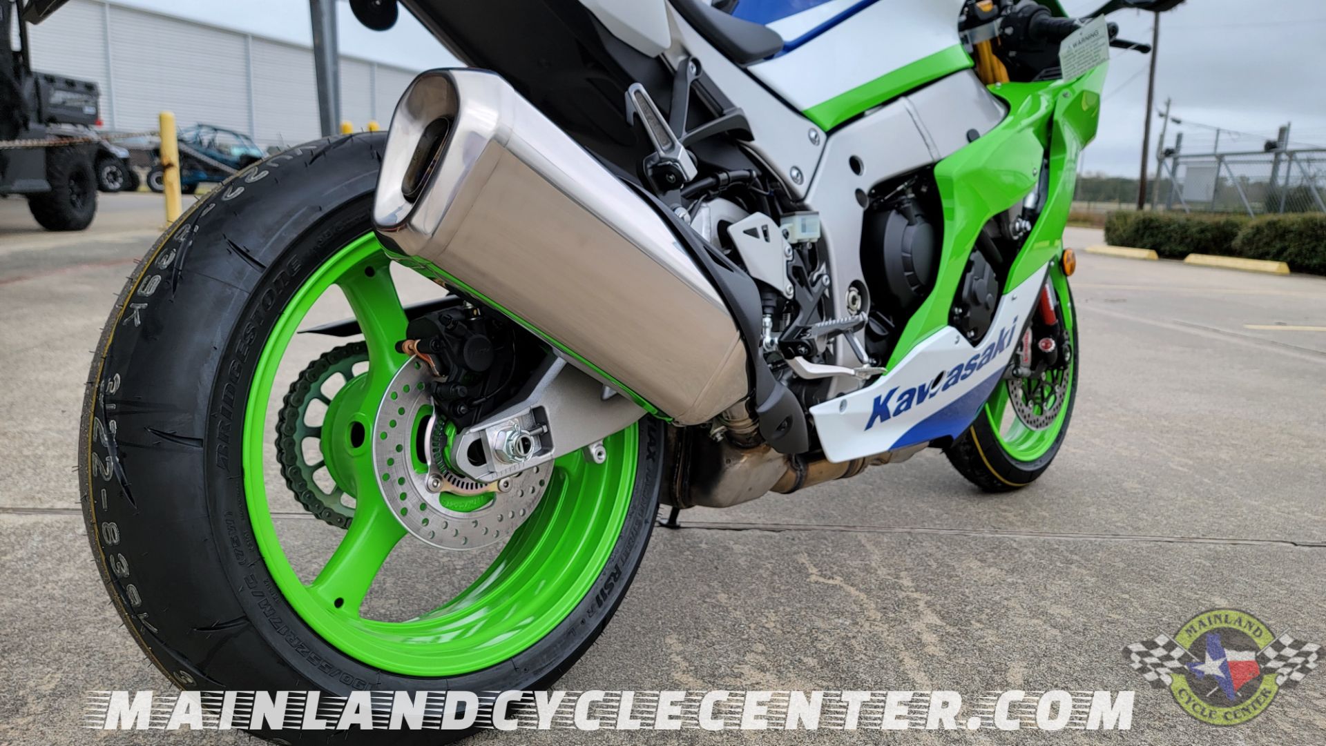 2024 Kawasaki Ninja ZX-10R 40th Anniversary Edition ABS in La Marque, Texas - Photo 16