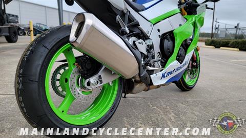 2024 Kawasaki Ninja ZX-10R 40th Anniversary Edition ABS in La Marque, Texas - Photo 16