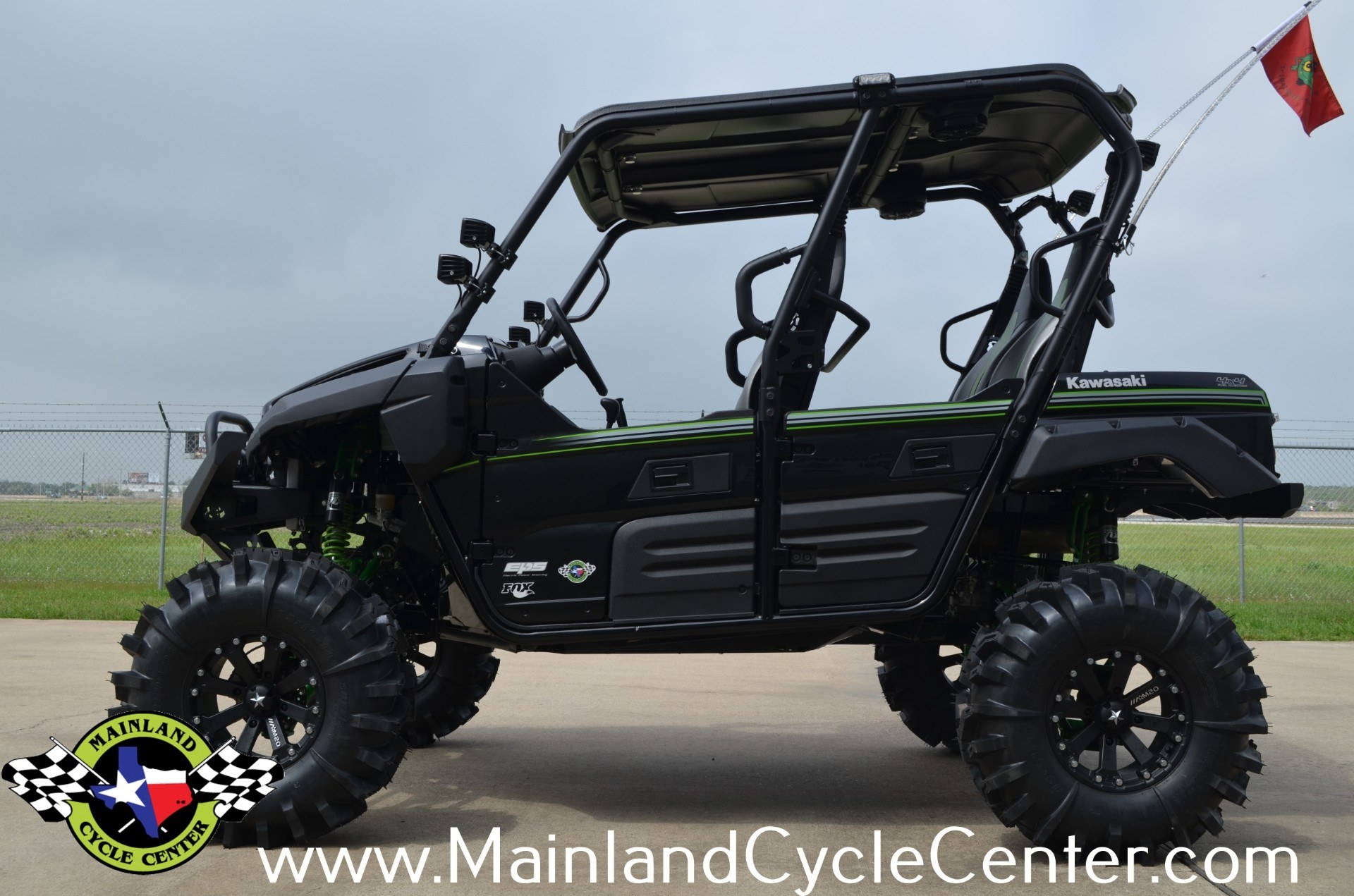 2015 Kawasaki Teryx4™ in La Marque, Texas - Photo 10