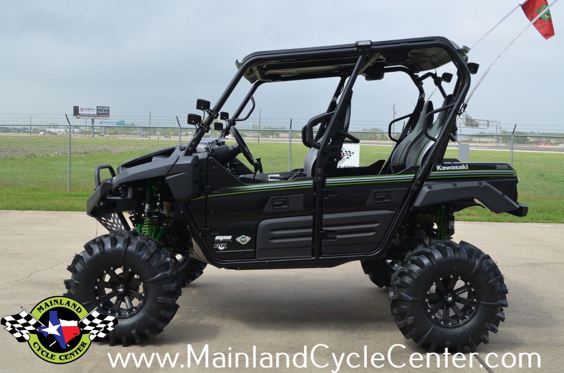 2015 Kawasaki Teryx4™ in La Marque, Texas - Photo 11