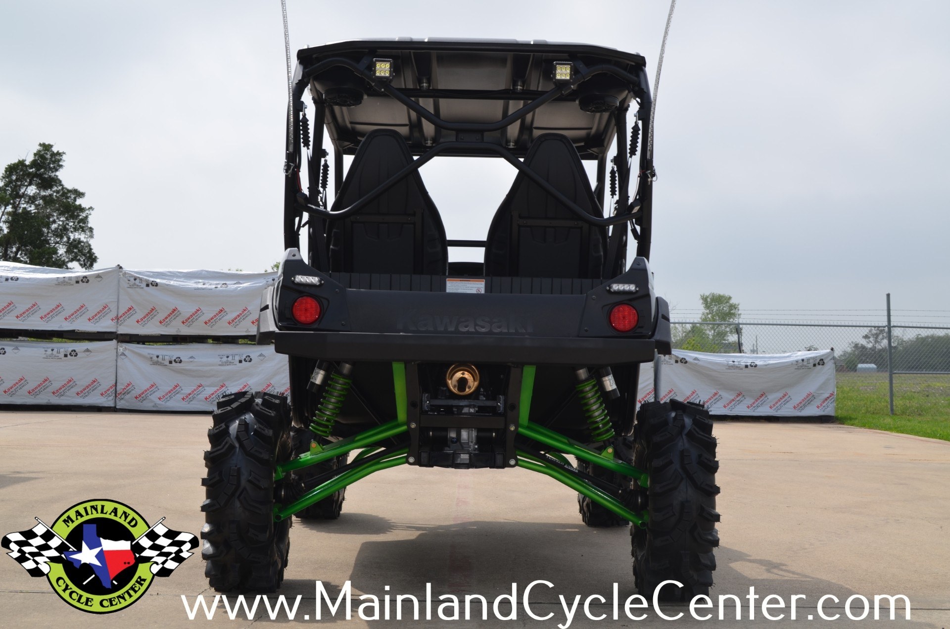 2015 Kawasaki Teryx4™ in La Marque, Texas - Photo 16