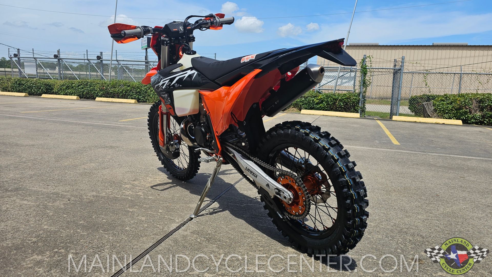 2025 KTM 300 XC-W Hardenduro in La Marque, Texas - Photo 5