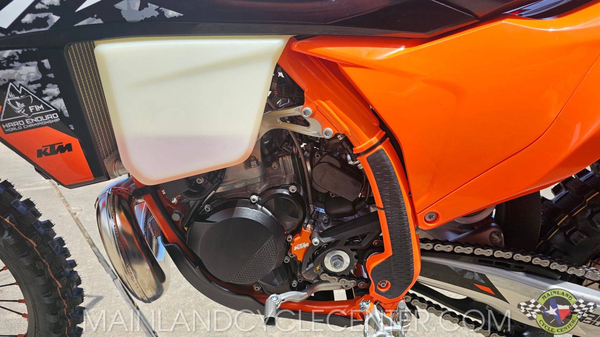 2025 KTM 300 XC-W Hardenduro in La Marque, Texas - Photo 17