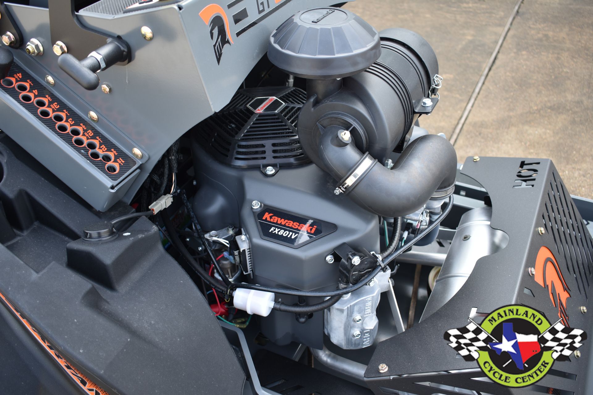 2021 Spartan Mowers KG XD 61 in. Kawasaki FX801 25.5 hp in La Marque, Texas - Photo 13