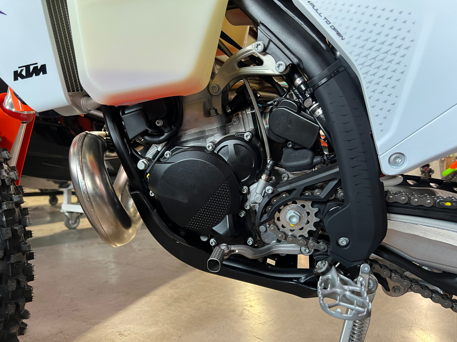 2023 KTM 250 XC in La Marque, Texas - Photo 14