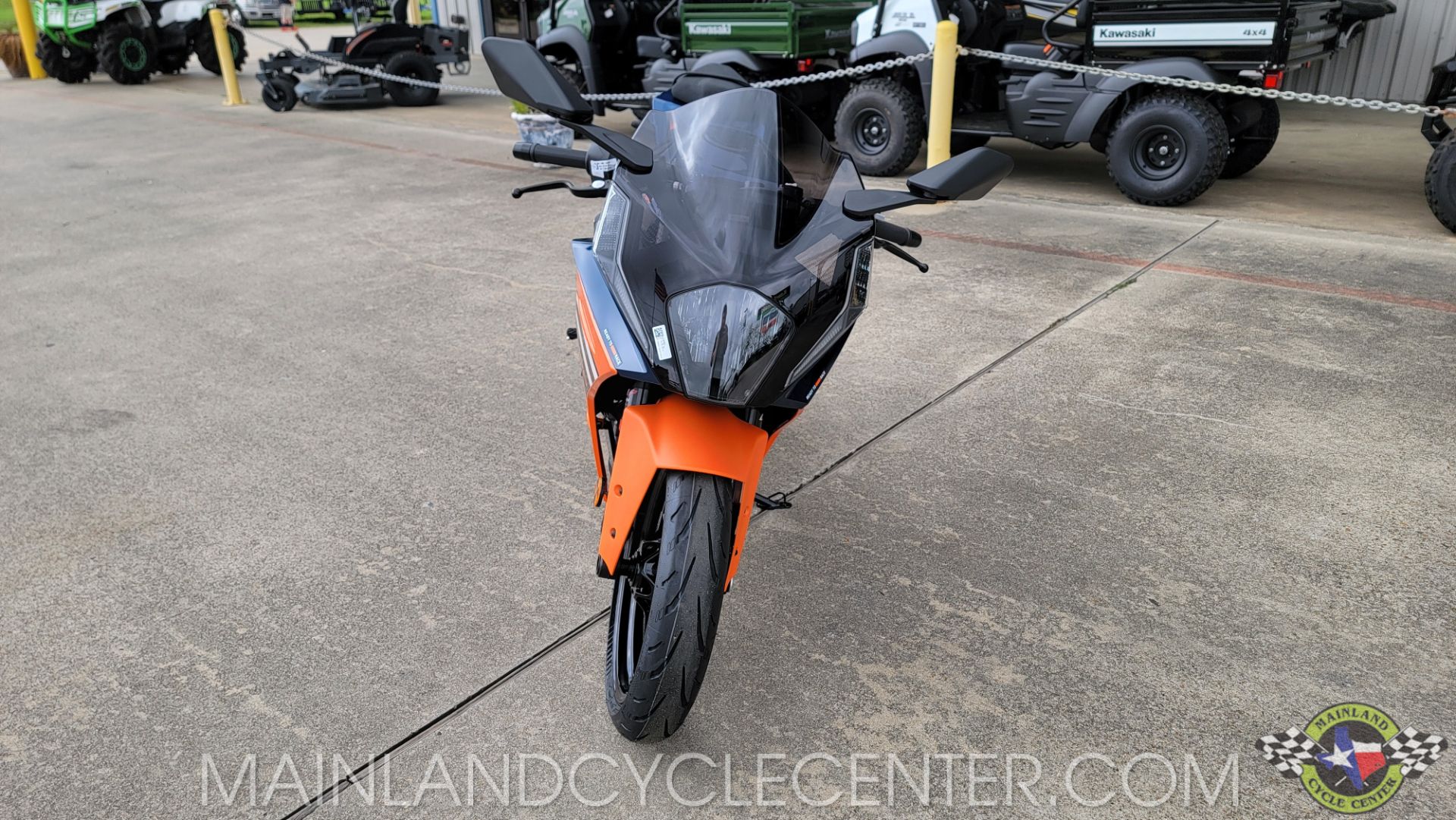 2024 KTM RC 390 in La Marque, Texas - Photo 9