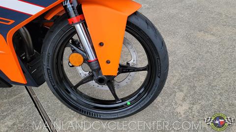 2024 KTM RC 390 in La Marque, Texas - Photo 10