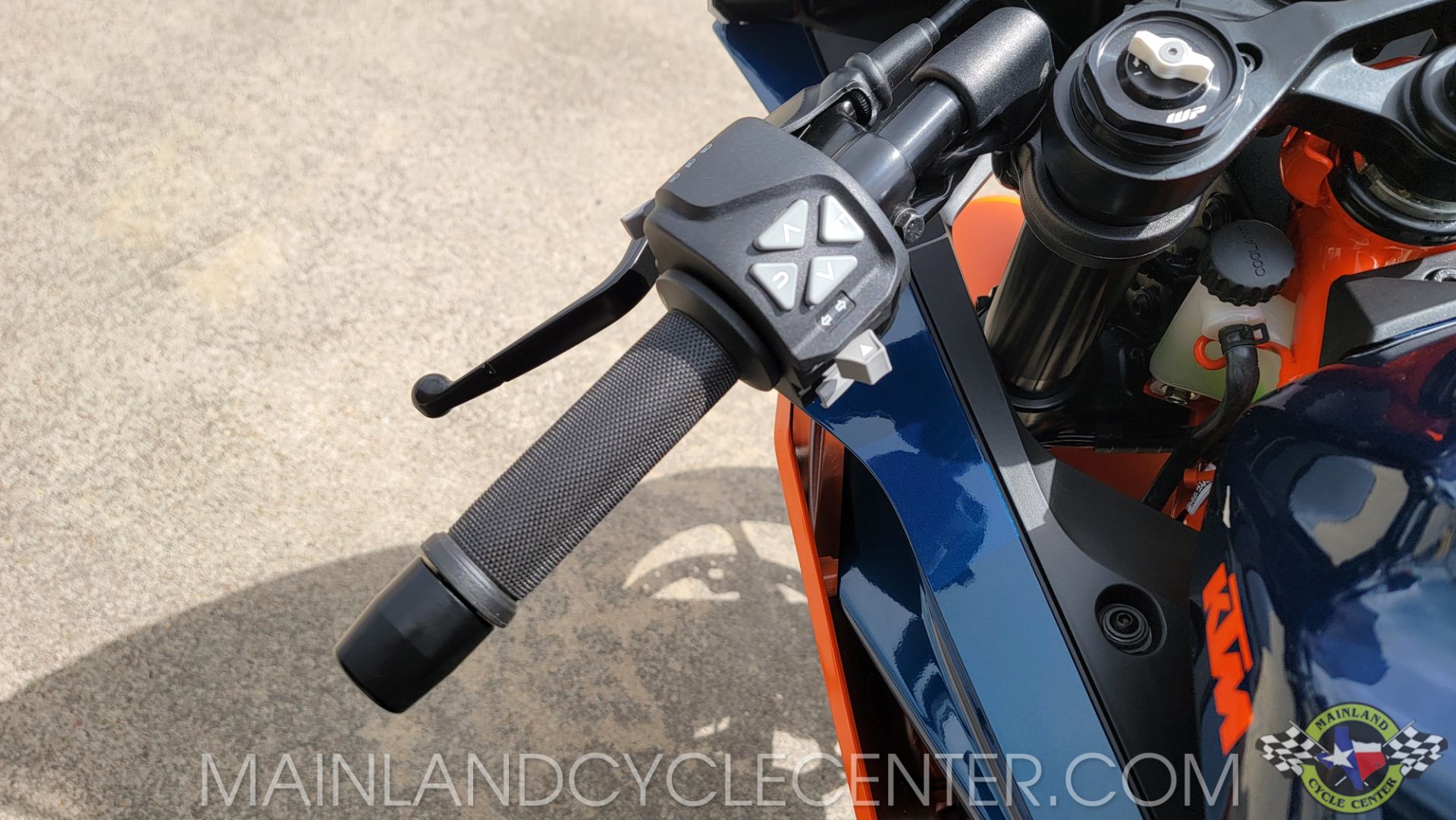 2024 KTM RC 390 in La Marque, Texas - Photo 15