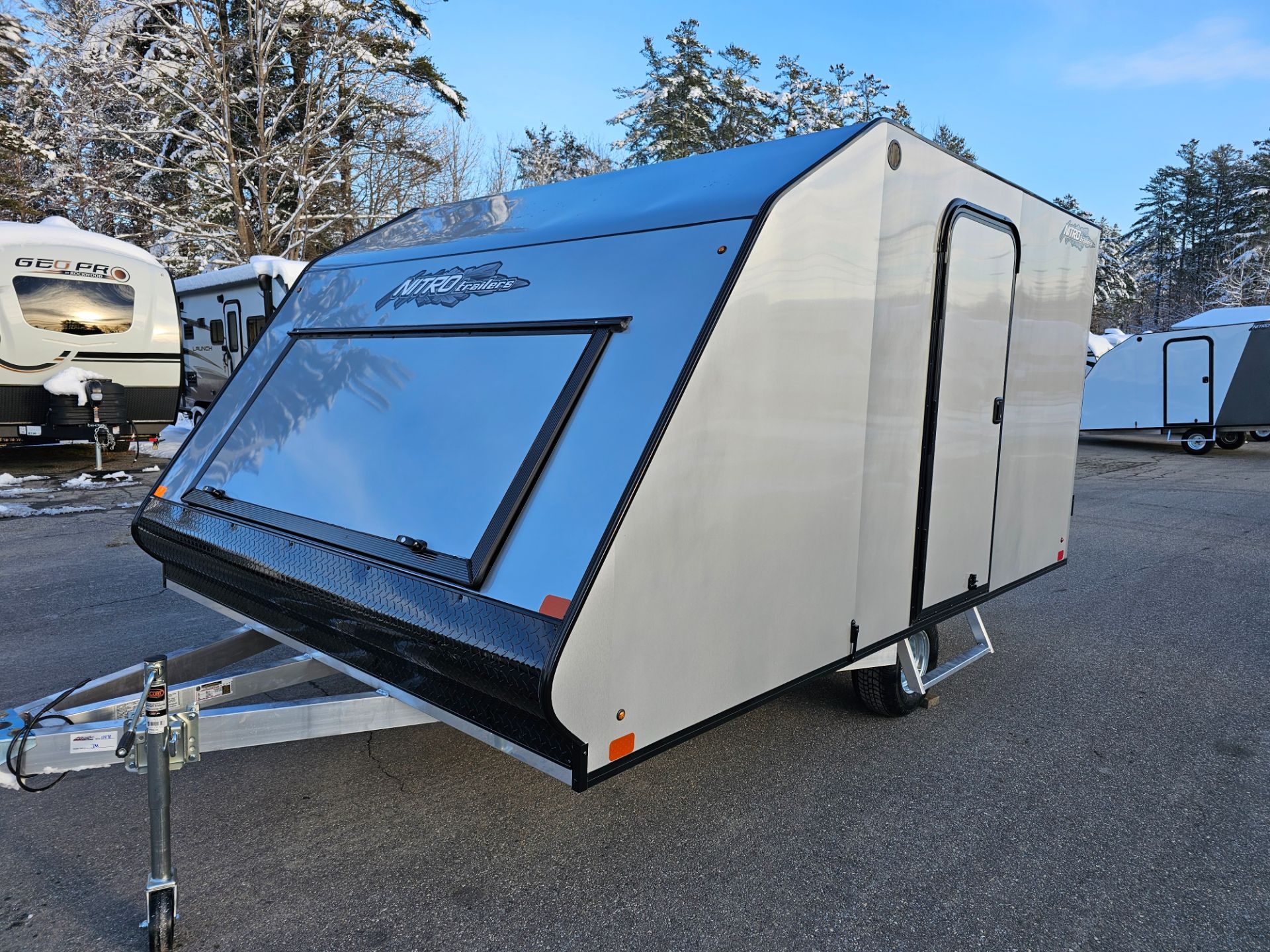 2024 Nitro Hybrid Snow Trailer - Platinum Package w/ Blackout in Augusta, Maine - Photo 37