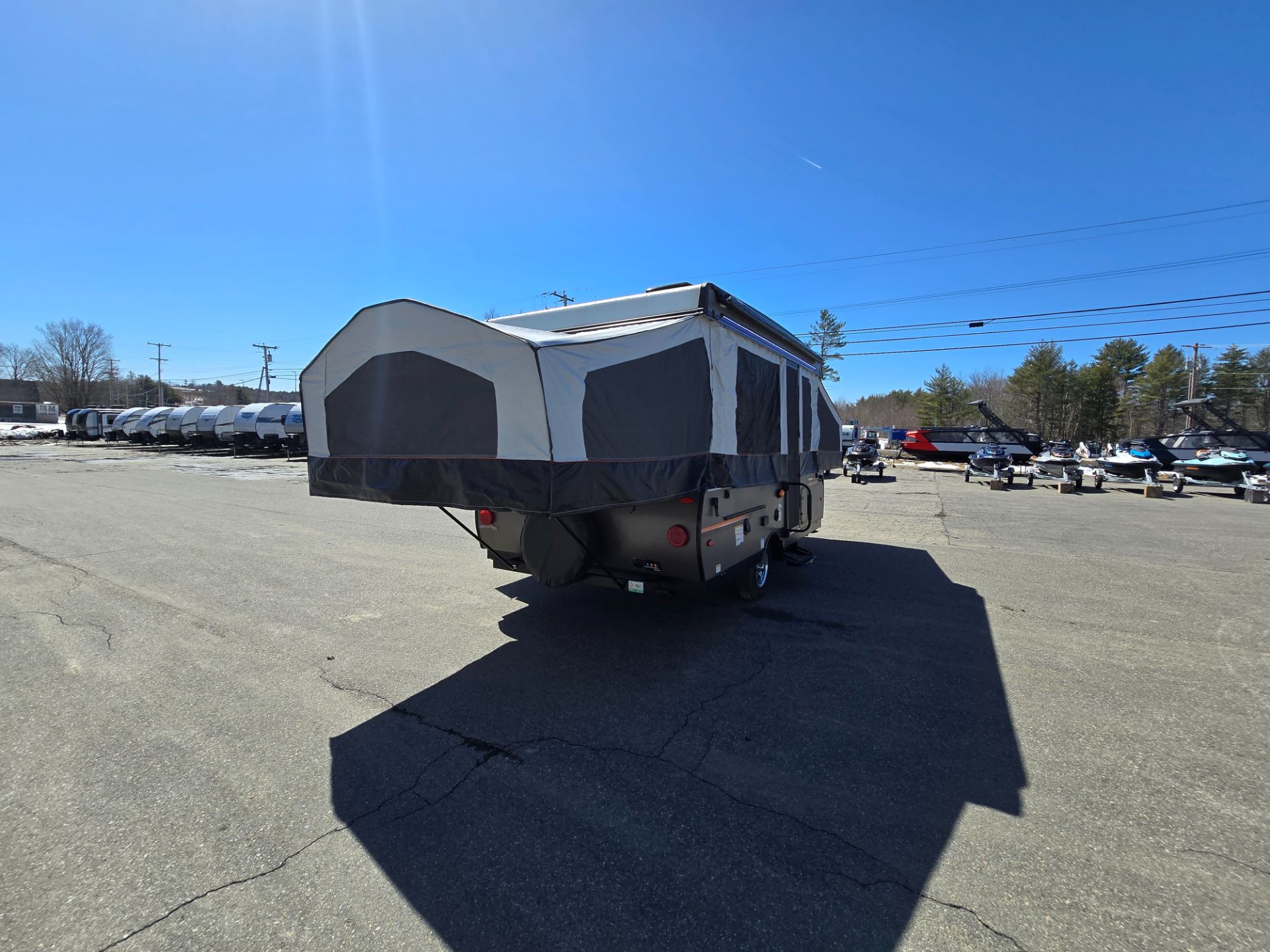 2024 Rockwood 2318G-S Tent Camper in Augusta, Maine - Photo 3