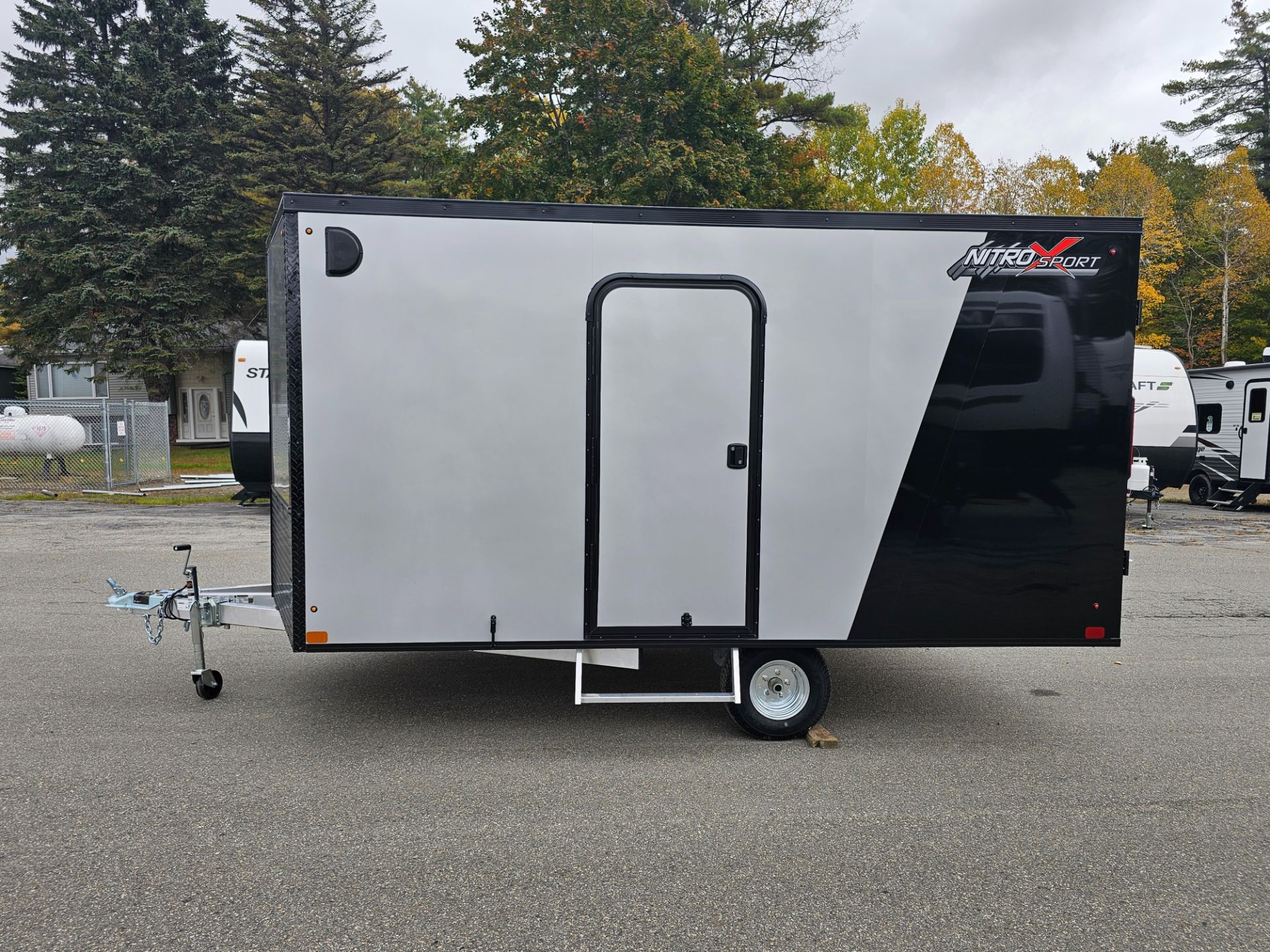 2024 Nitro X Sport Snow Trailer - Platinum Package -, Two Tone w/ Blackout in Augusta, Maine - Photo 6