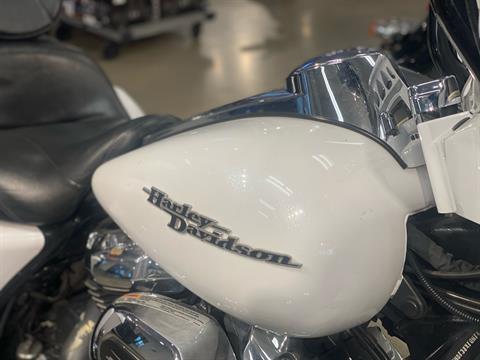 2017 Harley-Davidson Street Glide® Special in Lancaster, South Carolina - Photo 7