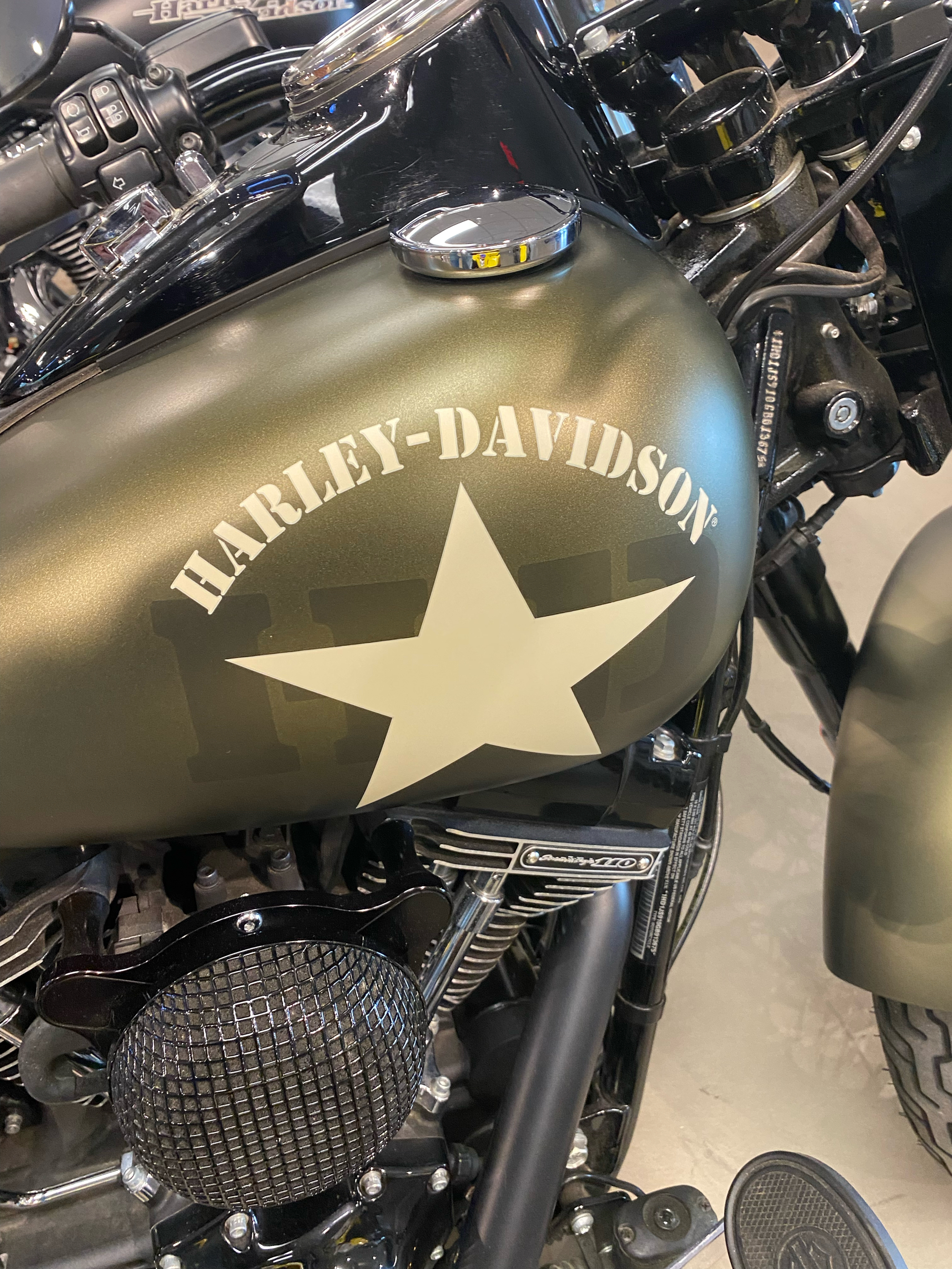 2016 Harley-Davidson Softail Slim® S in Lancaster, South Carolina - Photo 8