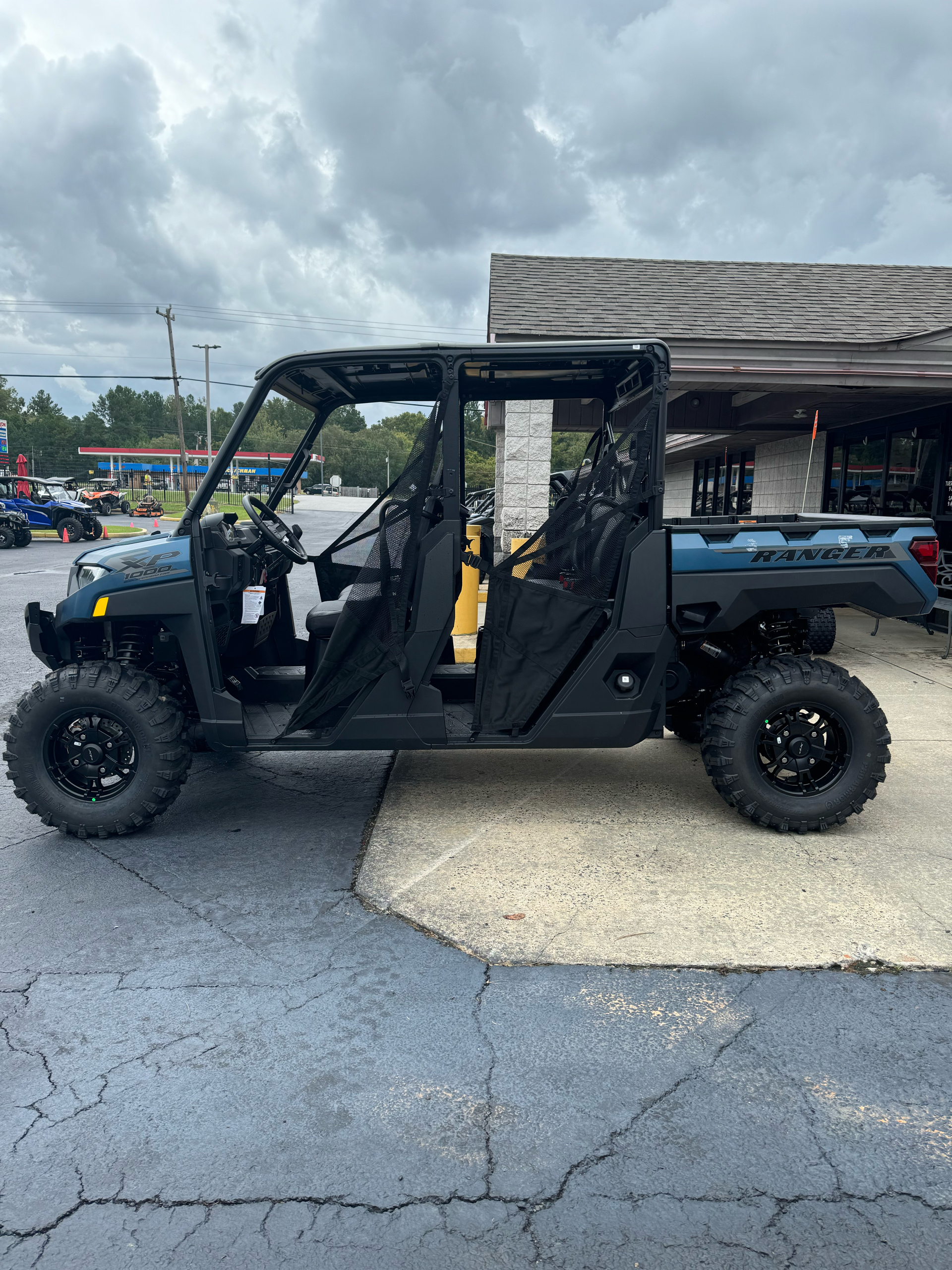 2025 Polaris Ranger Crew XP 1000 Premium in Lancaster, South Carolina - Photo 5