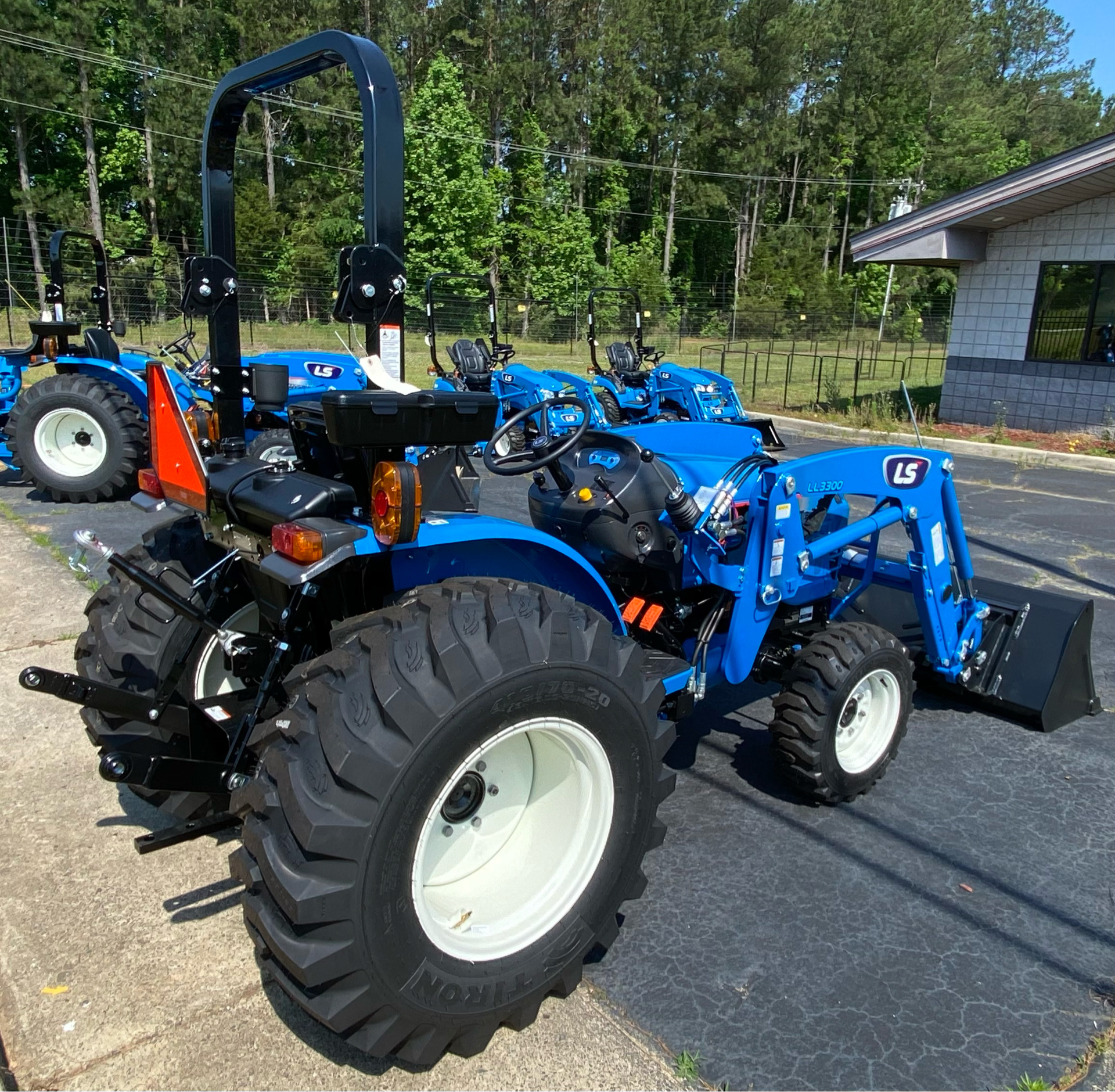 2021 LS Tractor MT225HE in Lancaster, South Carolina - Photo 5