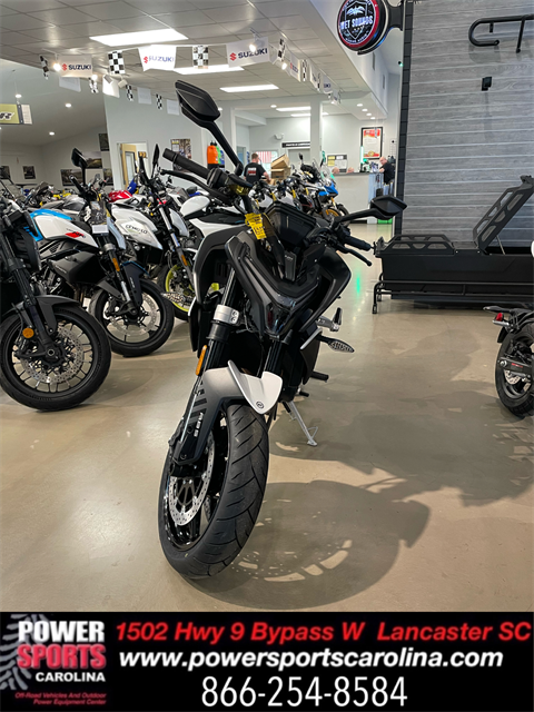 2024 CFMOTO 800NK in Lancaster, South Carolina