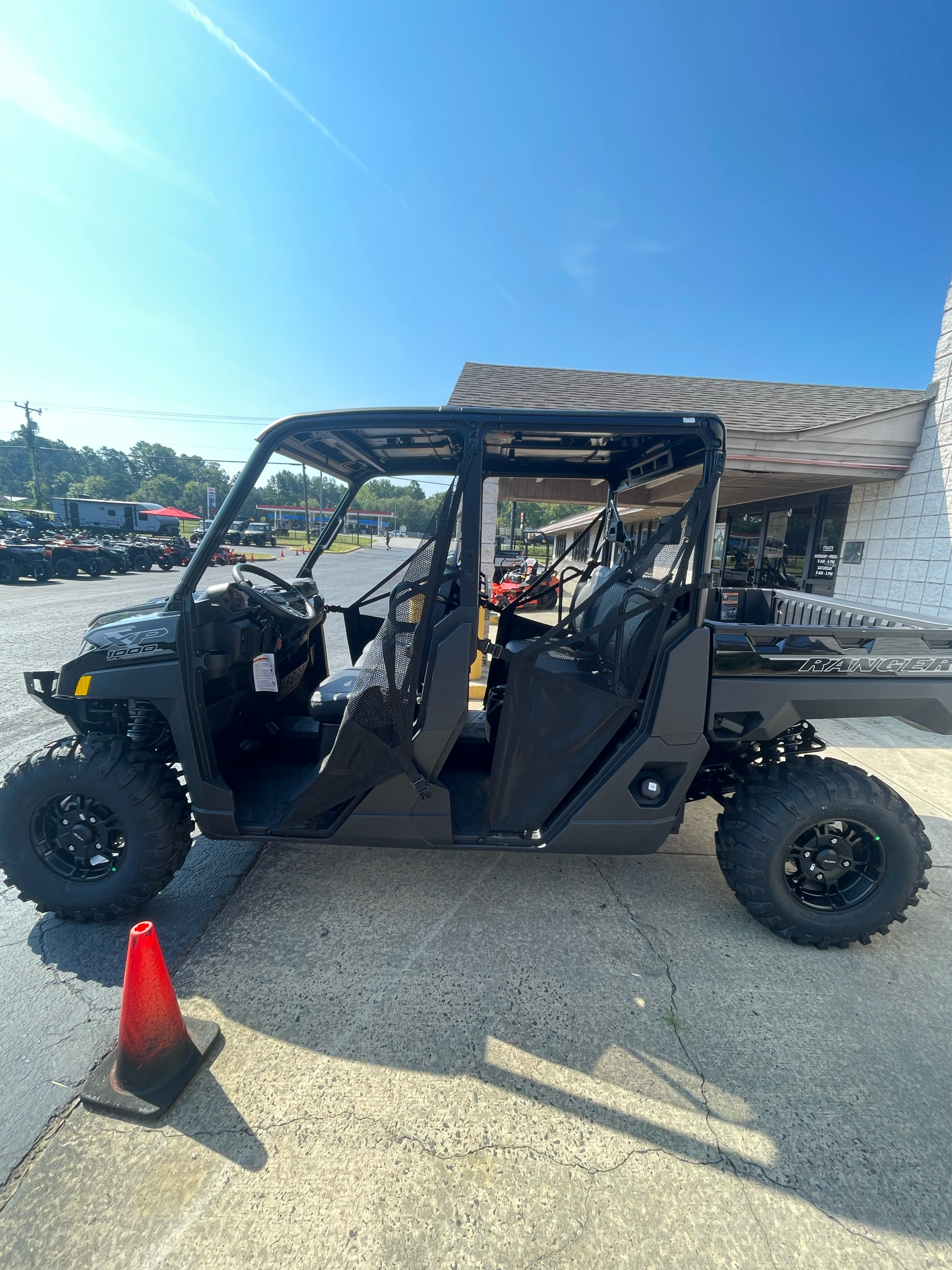 2025 Polaris Ranger Crew XP 1000 Premium in Lancaster, South Carolina - Photo 6