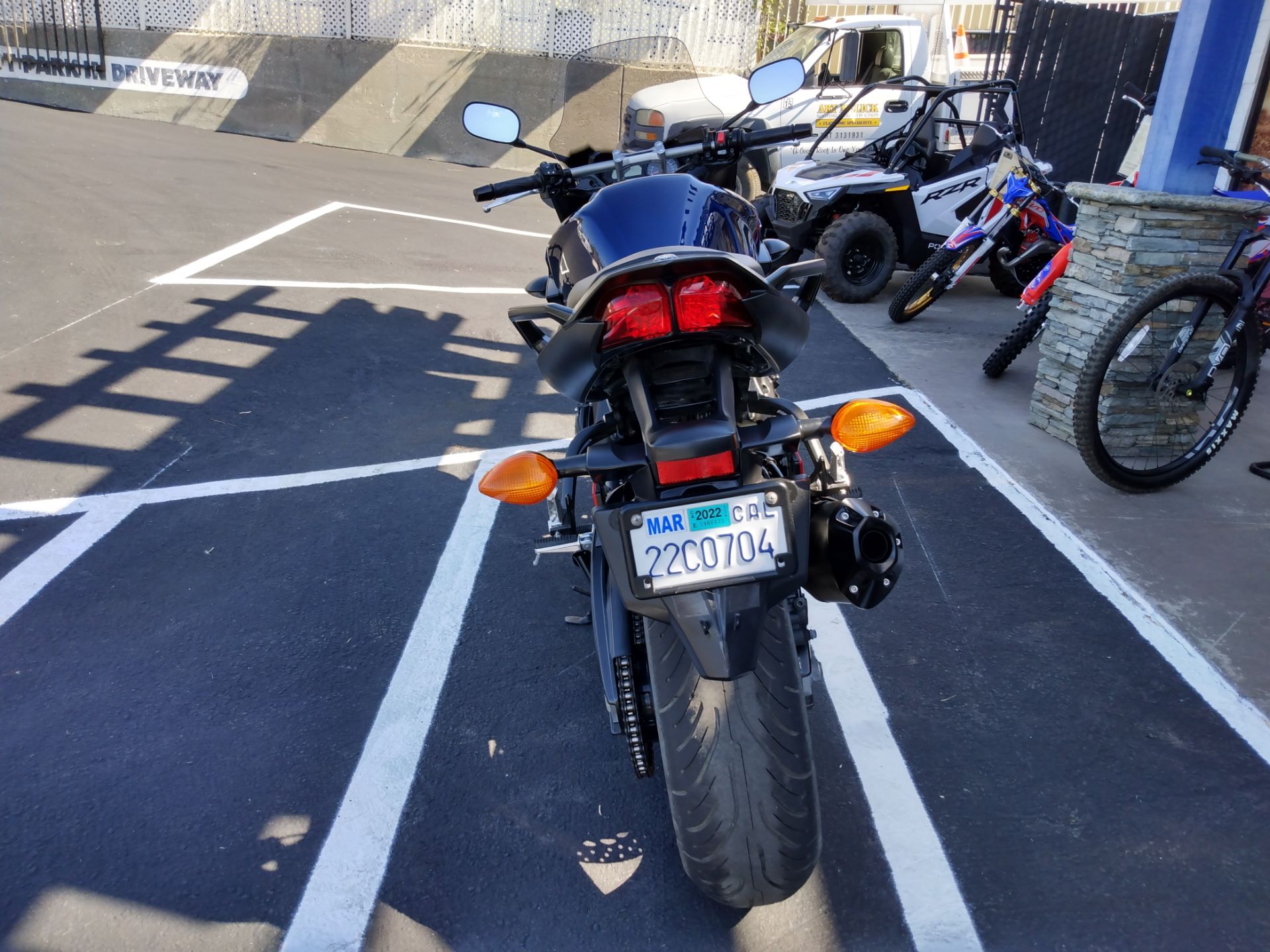 2013 Yamaha FZ1 in Auburn, California - Photo 9