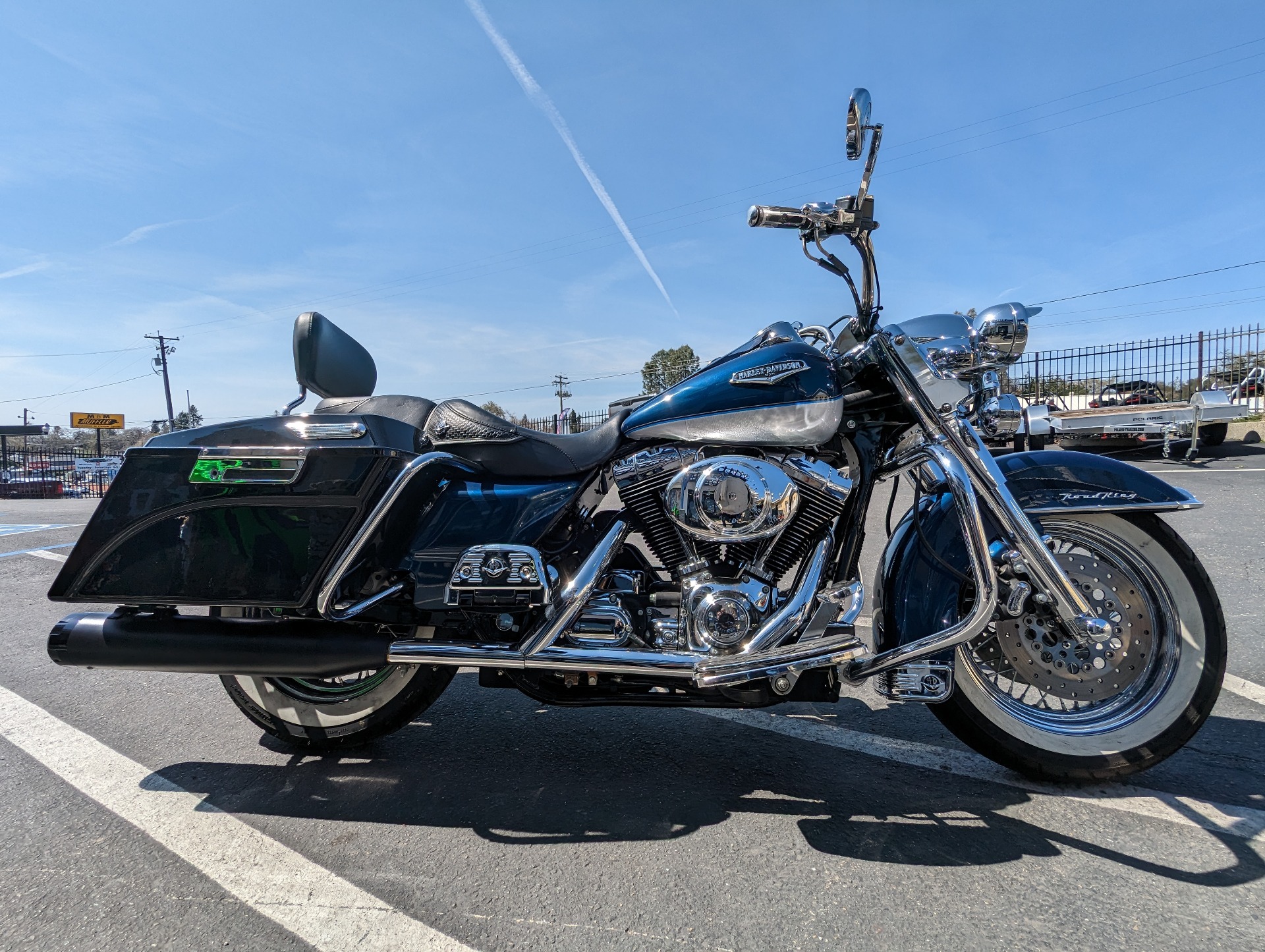 2000 Harley-Davidson FLHRCI Road King® Classic in Auburn, California - Photo 4