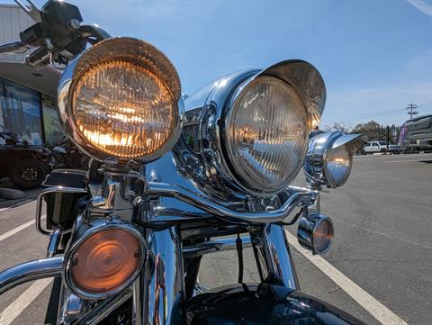2000 Harley-Davidson FLHRCI Road King® Classic in Auburn, California - Photo 11