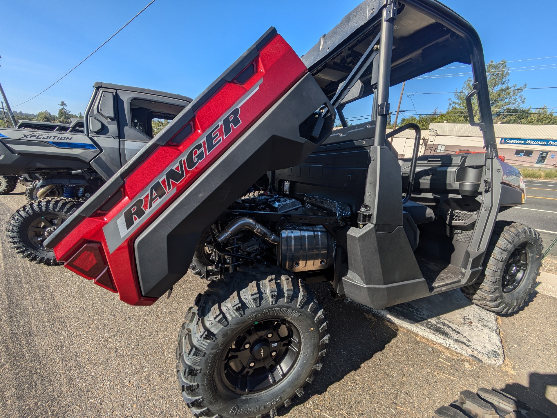 2025 Polaris Ranger XP 1000 Premium in Auburn, California - Photo 7