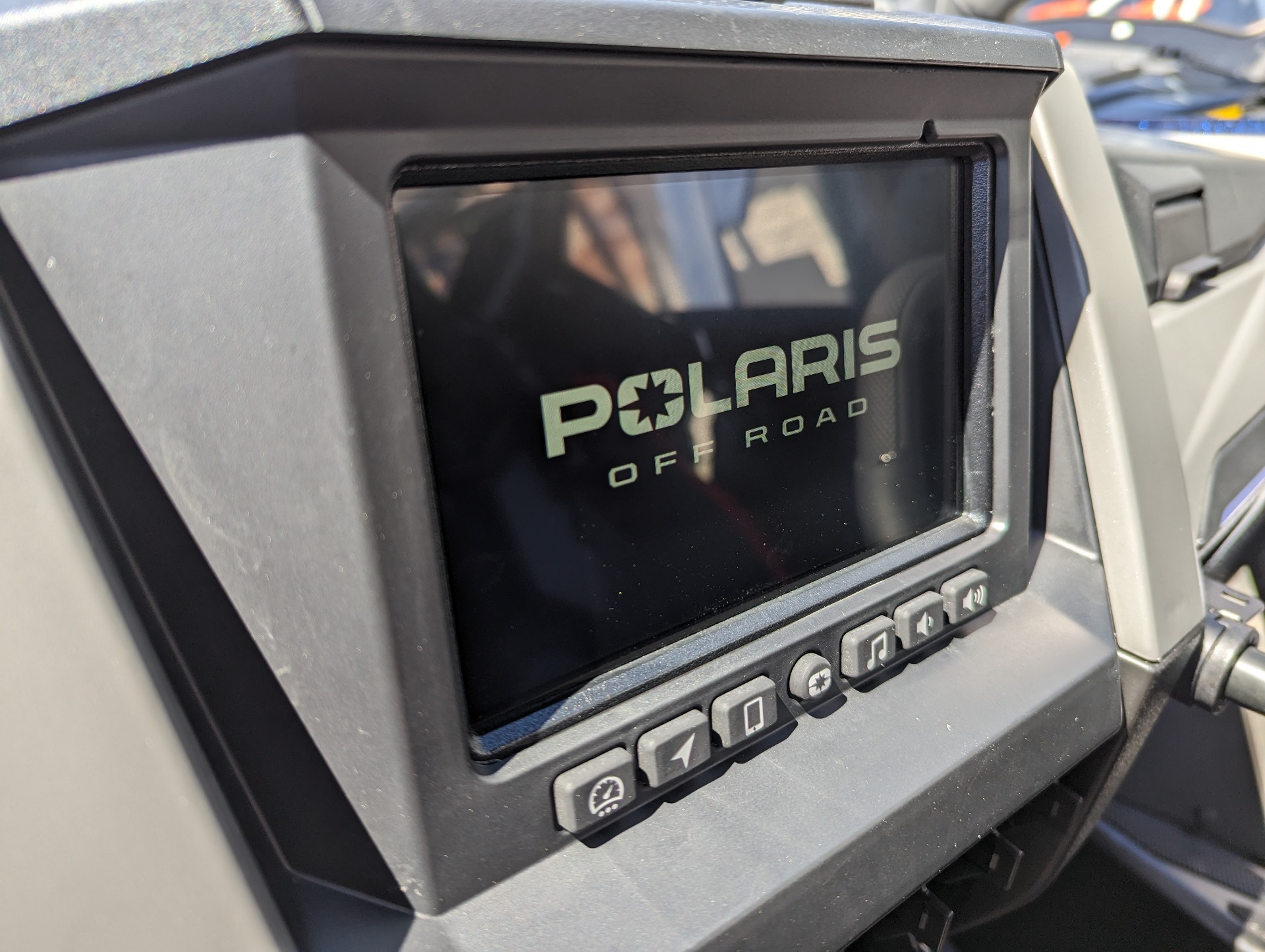 2023 Polaris RZR Pro R Premium in Auburn, California - Photo 10