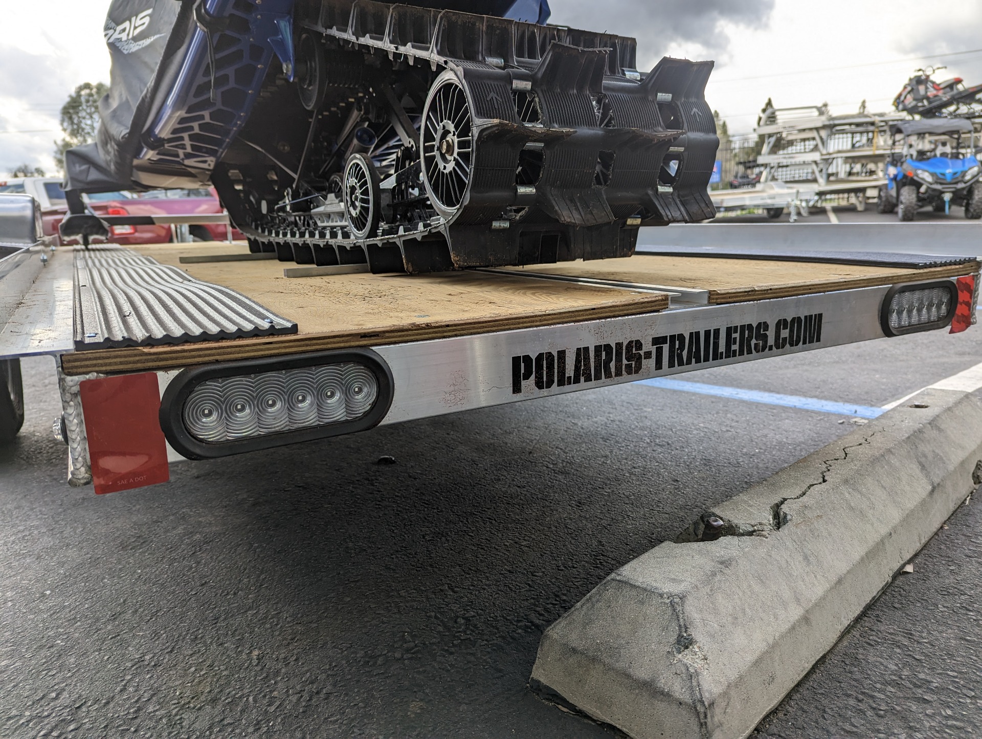 2021 Polaris Trailers PFS 52x10 in Auburn, California - Photo 3
