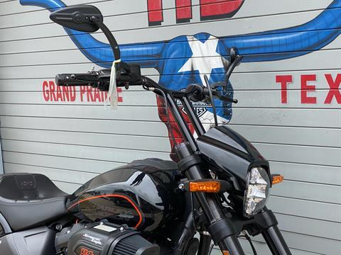 2019 Harley-Davidson FXDR™ 114 in Grand Prairie, Texas - Photo 2