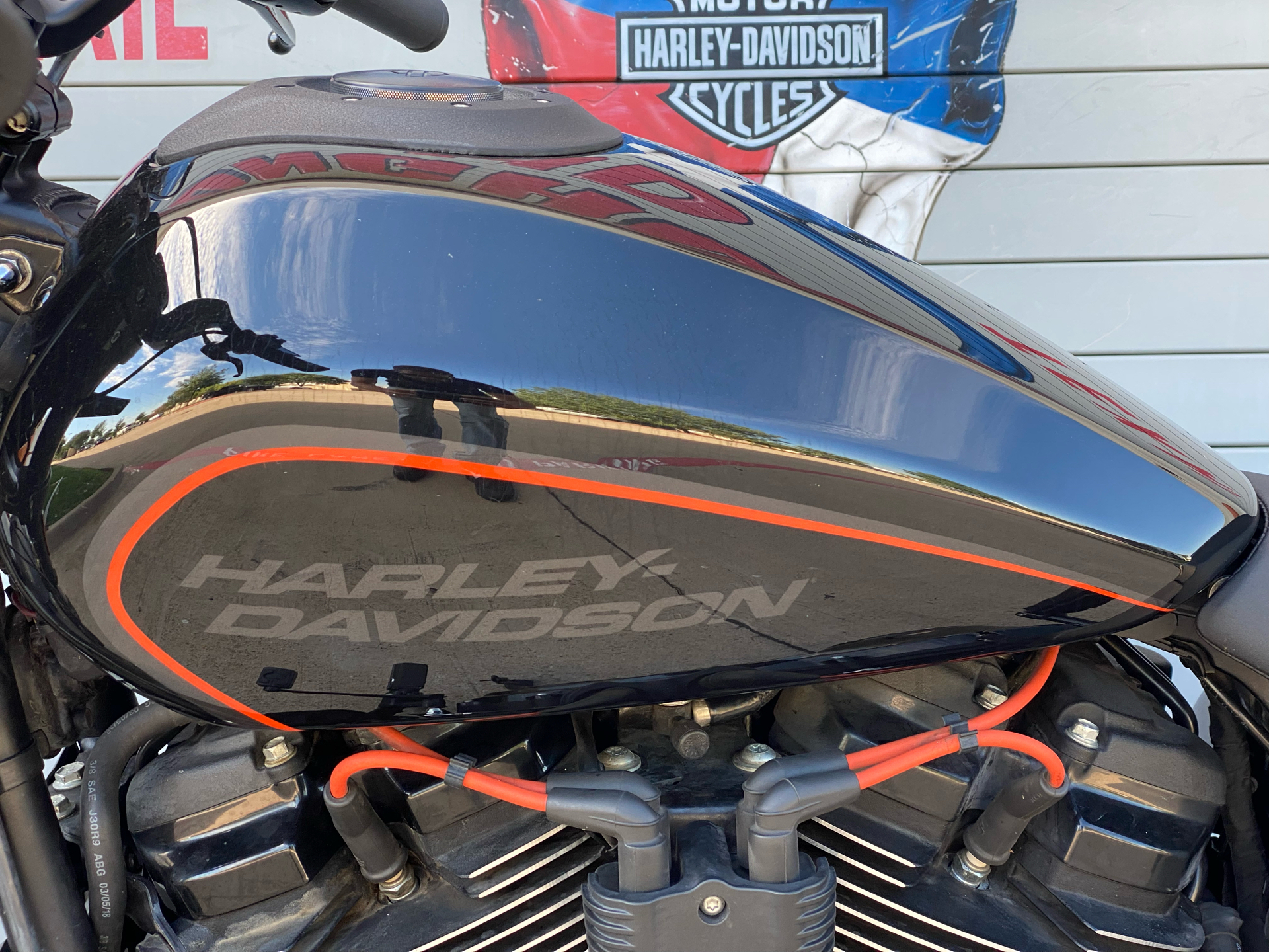 2019 Harley-Davidson FXDR™ 114 in Grand Prairie, Texas - Photo 8