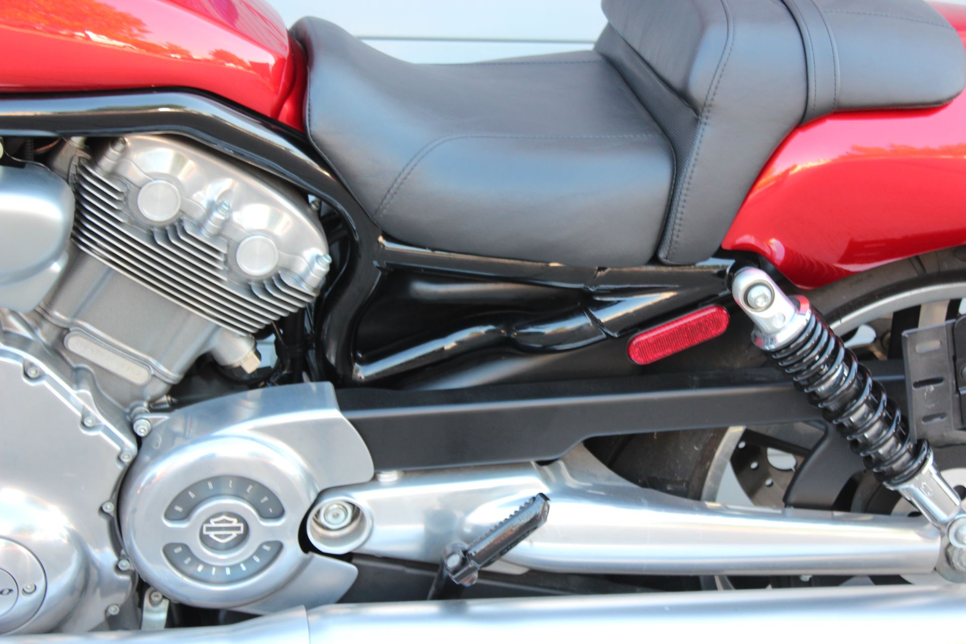 2013 Harley-Davidson V-Rod Muscle® in Grand Prairie, Texas - Photo 19