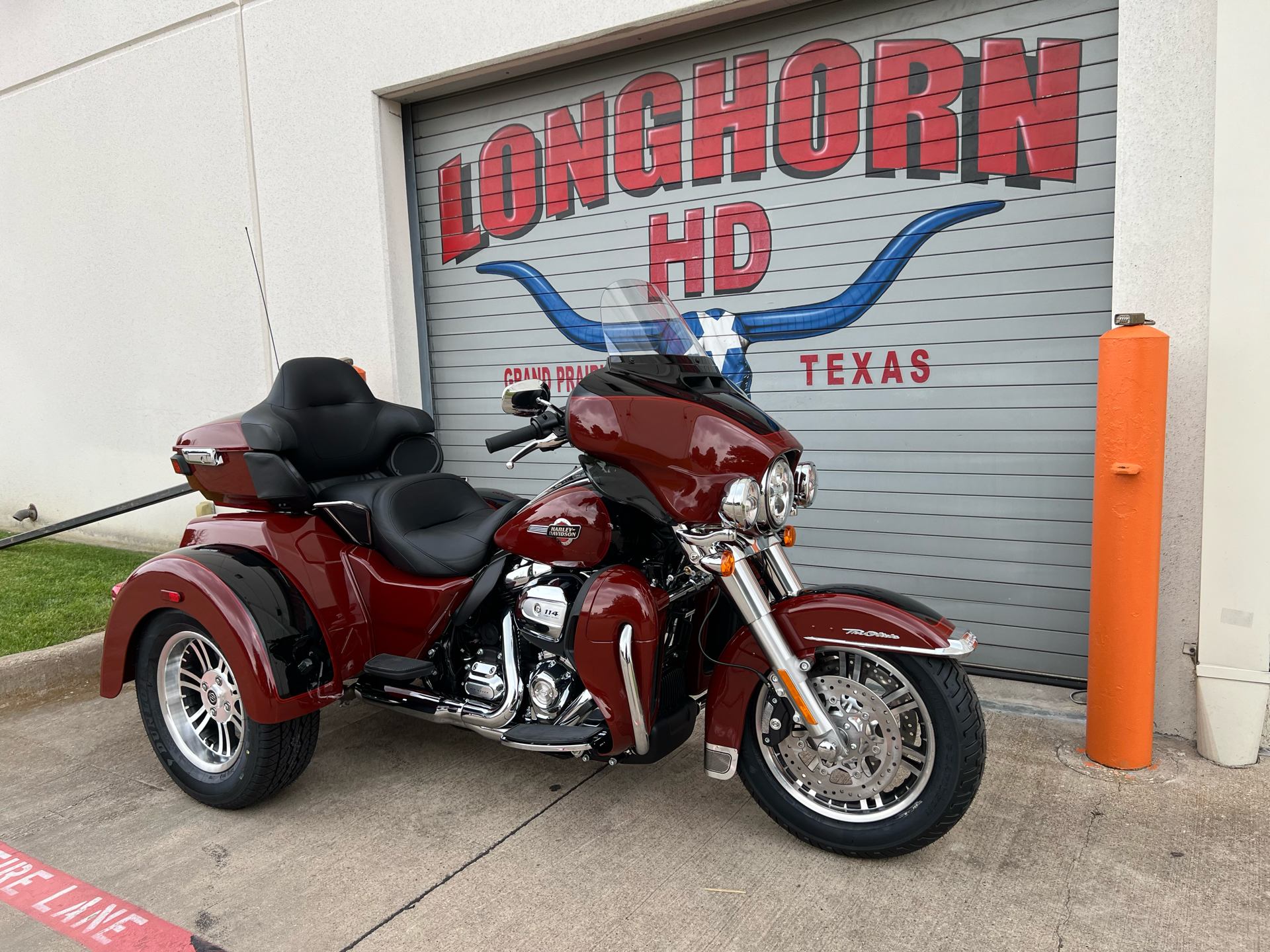 2024 Harley-Davidson Tri Glide® Ultra in Grand Prairie, Texas - Photo 3