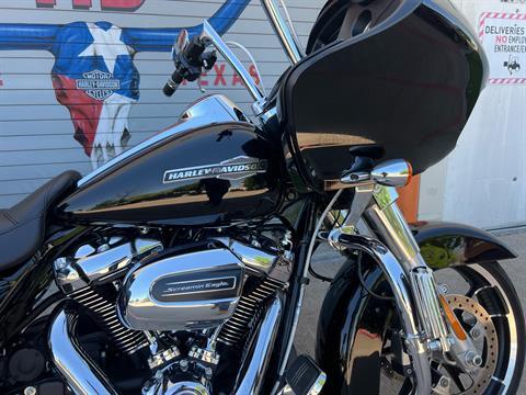 2021 Harley-Davidson Road Glide® in Grand Prairie, Texas - Photo 2