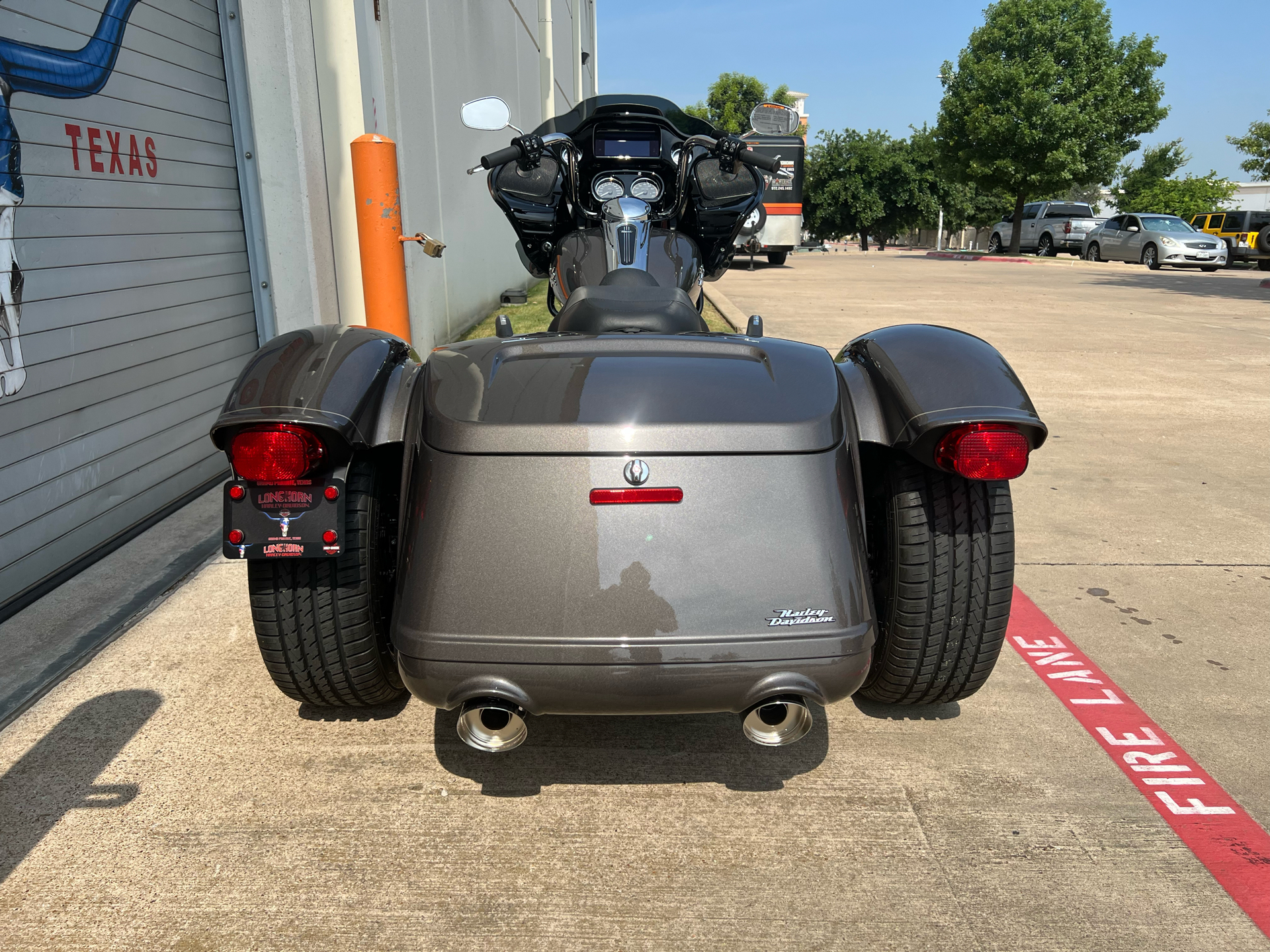 2023 Harley-Davidson Road Glide® 3 in Grand Prairie, Texas - Photo 5