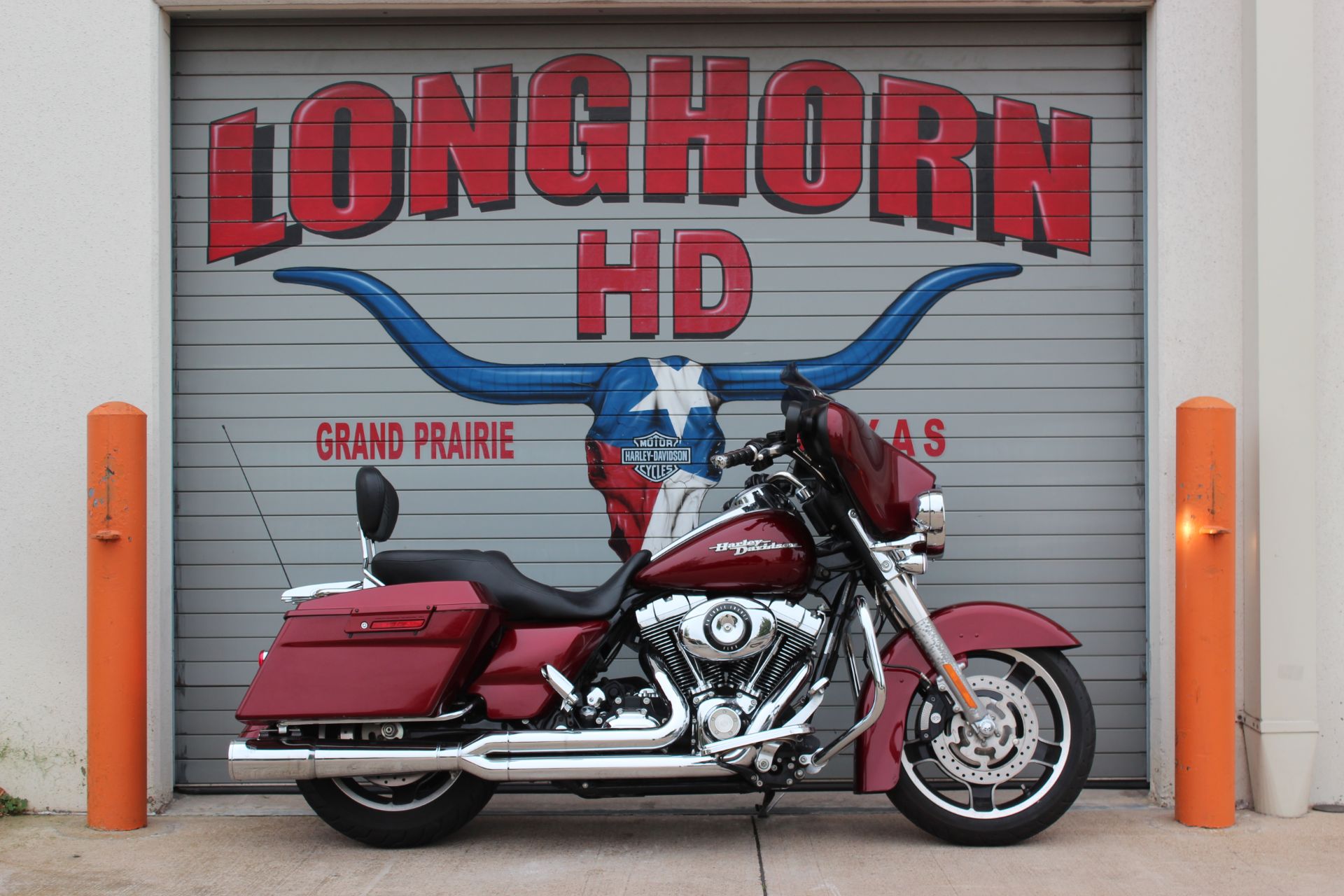 2010 Harley-Davidson Street Glide® in Grand Prairie, Texas - Photo 1