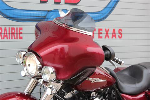 2010 Harley-Davidson Street Glide® in Grand Prairie, Texas - Photo 15