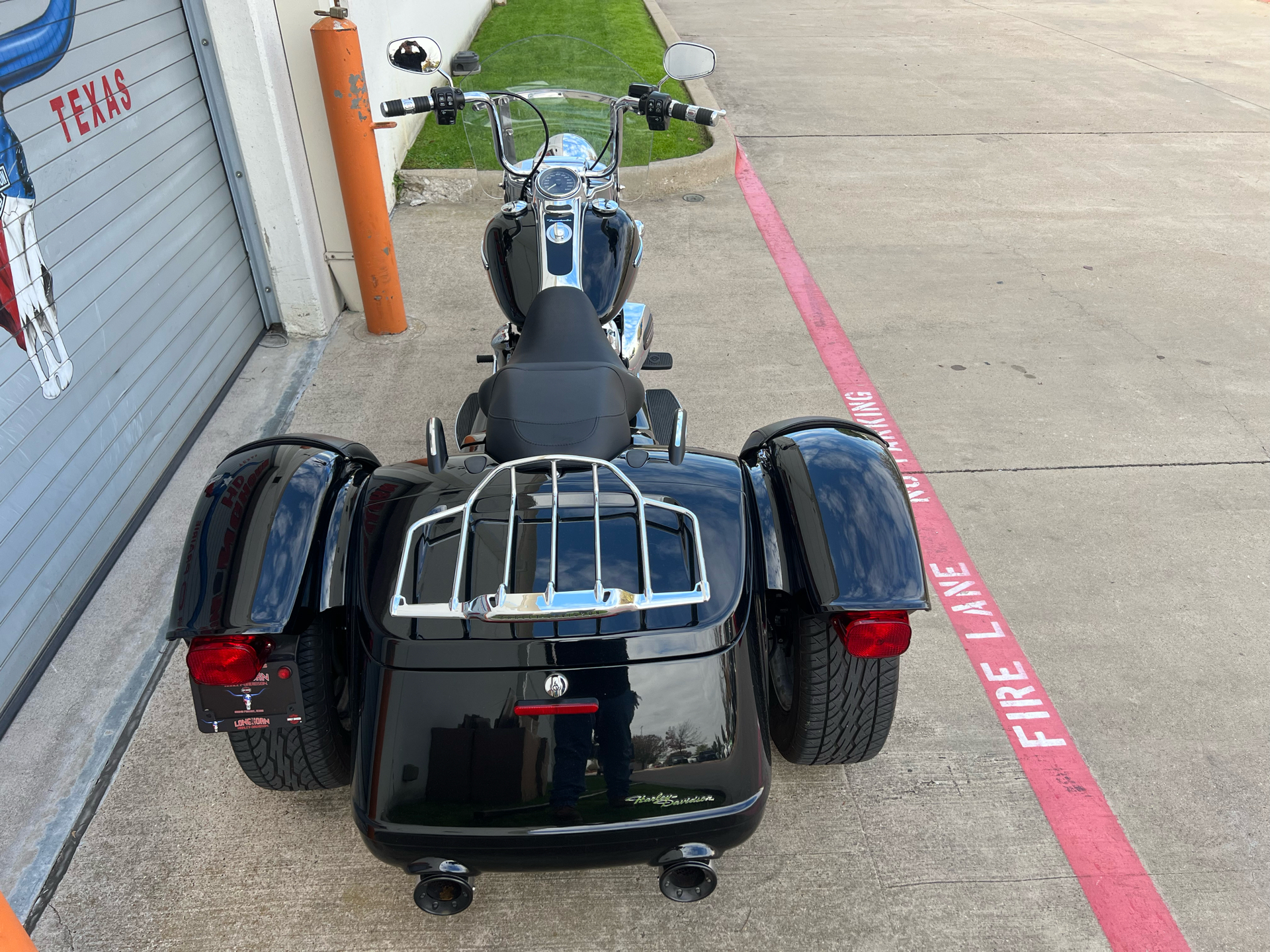 2021 Harley-Davidson Freewheeler® in Grand Prairie, Texas - Photo 6