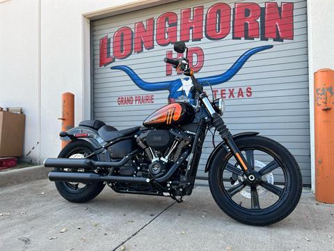 2023 Harley-Davidson Street Bob® 114 in Grand Prairie, Texas - Photo 3