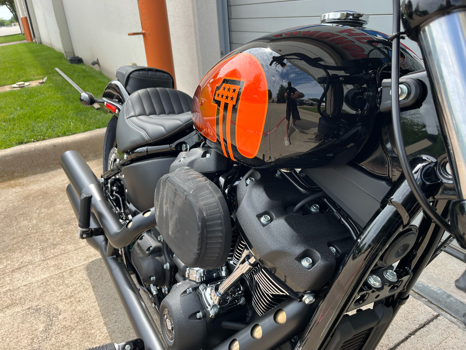 2023 Harley-Davidson Street Bob® 114 in Grand Prairie, Texas - Photo 7