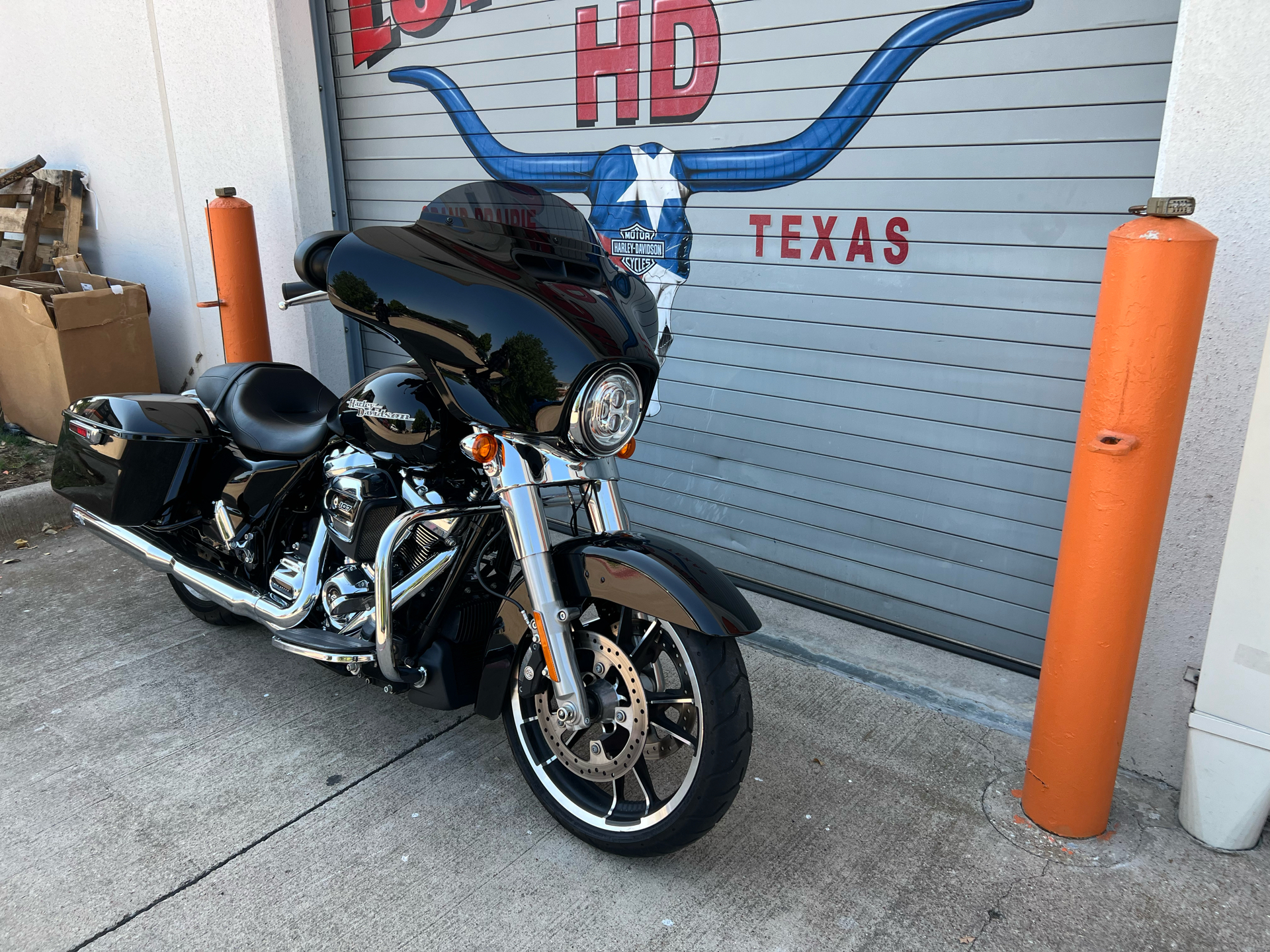 2020 Harley-Davidson Street Glide® in Grand Prairie, Texas - Photo 4