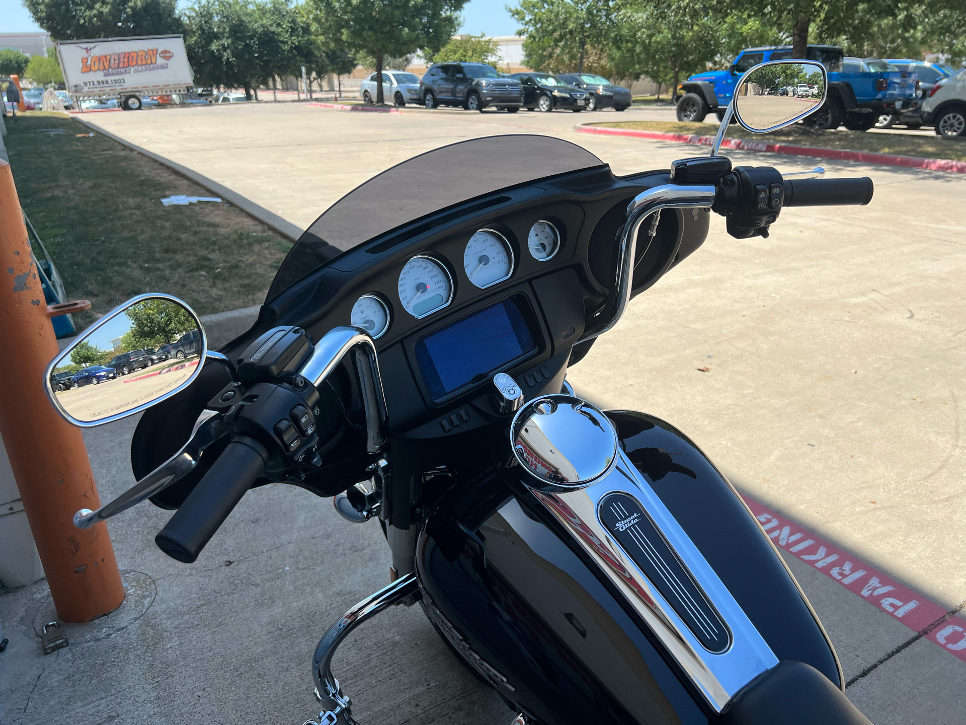 2020 Harley-Davidson Street Glide® in Grand Prairie, Texas - Photo 7