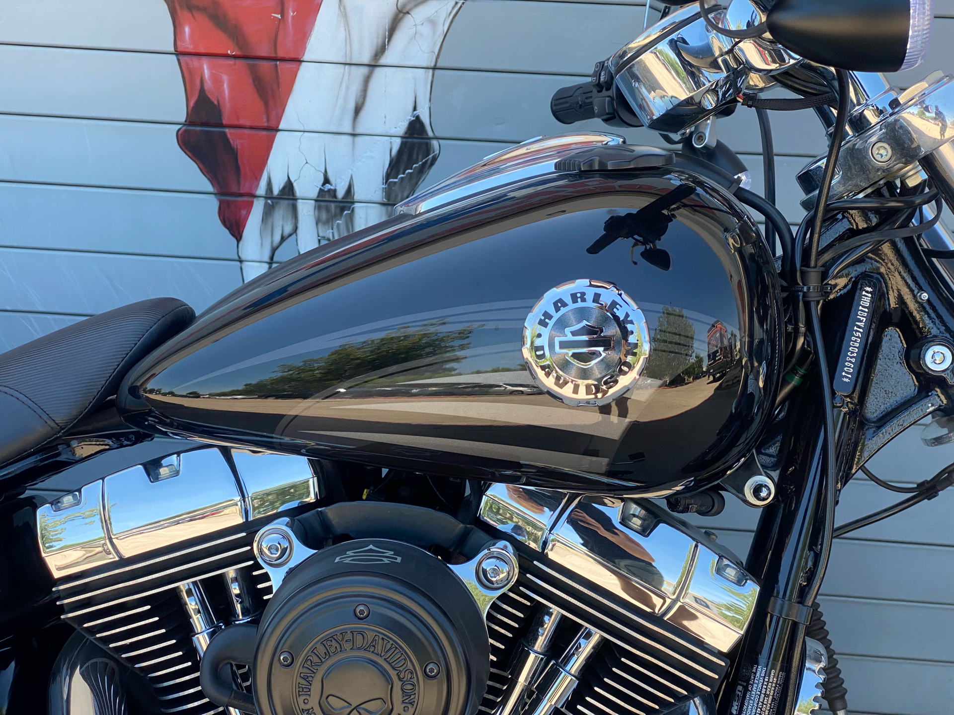 2016 Harley-Davidson Breakout® in Grand Prairie, Texas - Photo 5