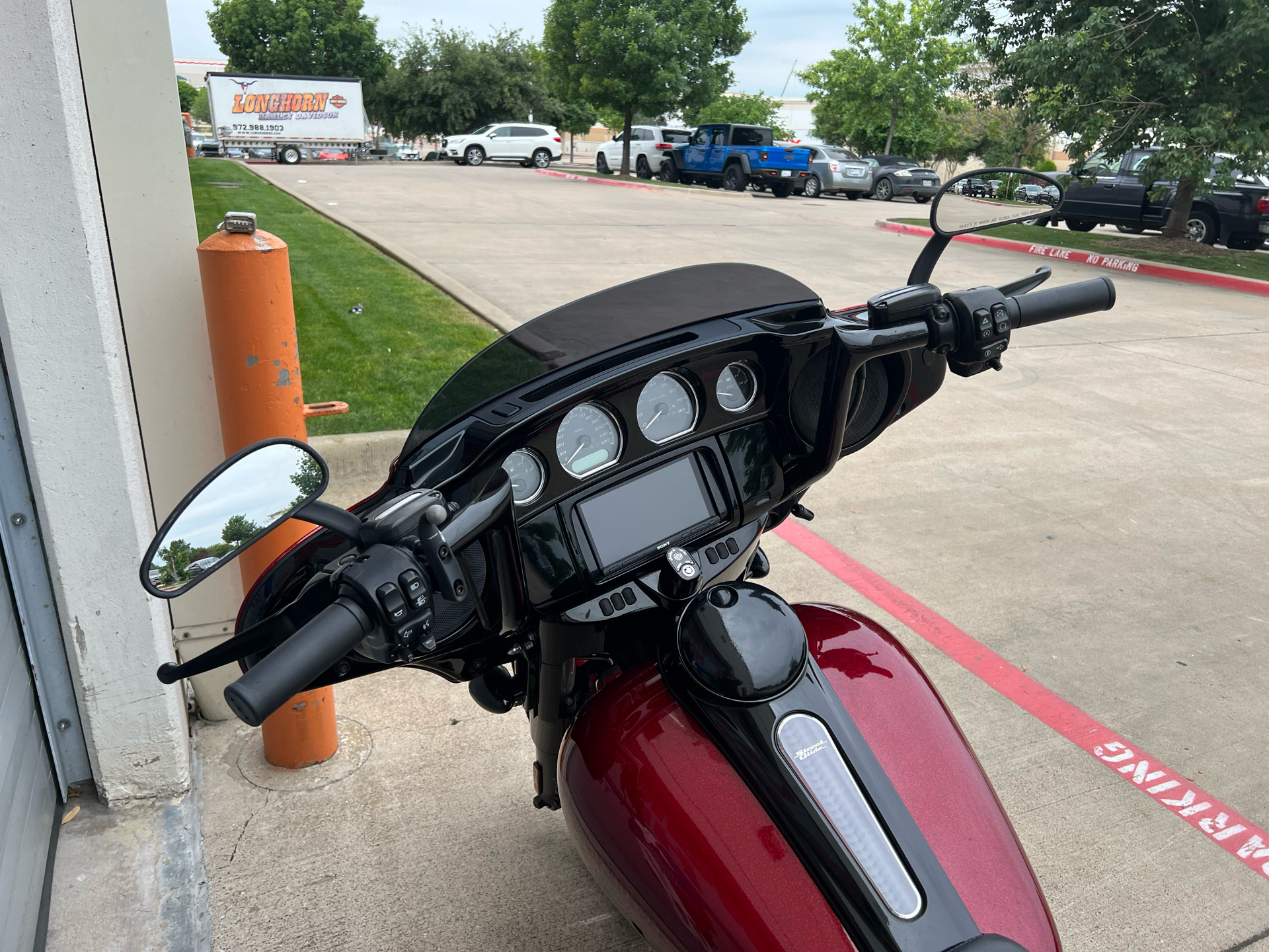 2018 Harley-Davidson Street Glide® Special in Grand Prairie, Texas - Photo 7