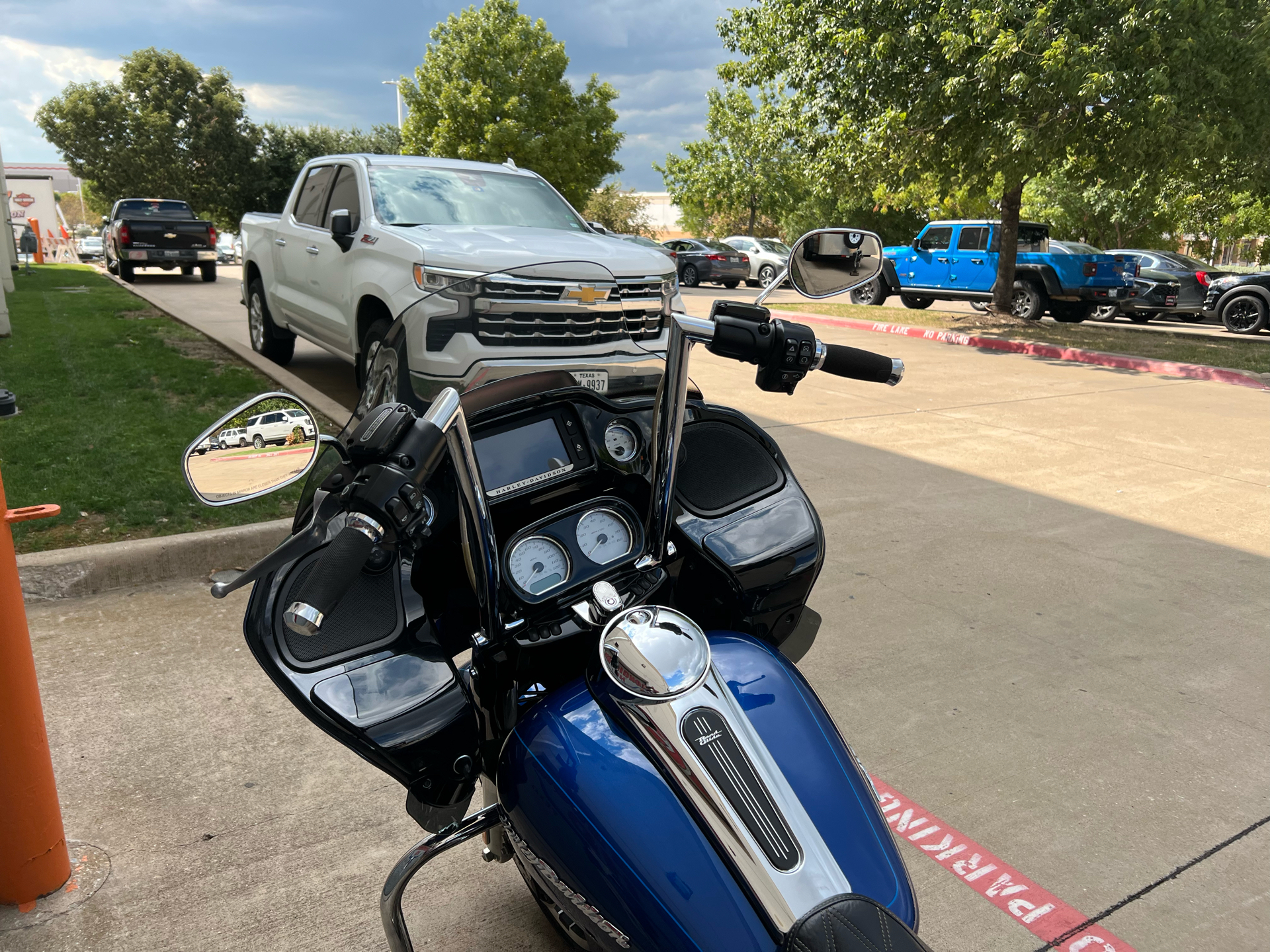 2016 Harley-Davidson Road Glide® Special in Grand Prairie, Texas - Photo 8