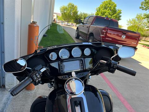 2017 Harley-Davidson Ultra Limited in Grand Prairie, Texas - Photo 9