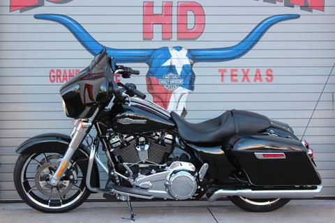 2021 Harley-Davidson Street Glide® in Grand Prairie, Texas - Photo 13