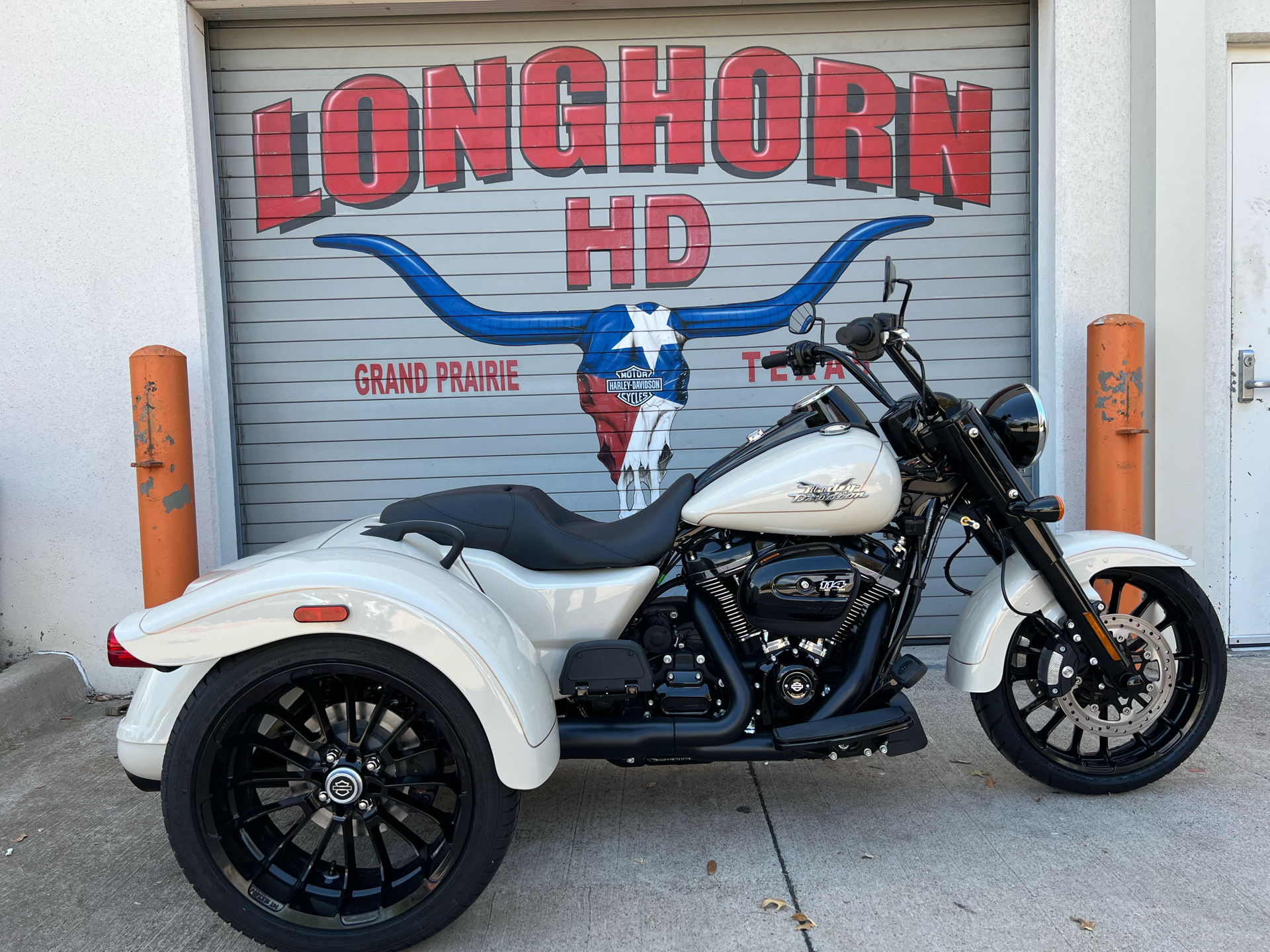 2023 Harley-Davidson Freewheeler® in Grand Prairie, Texas - Photo 1