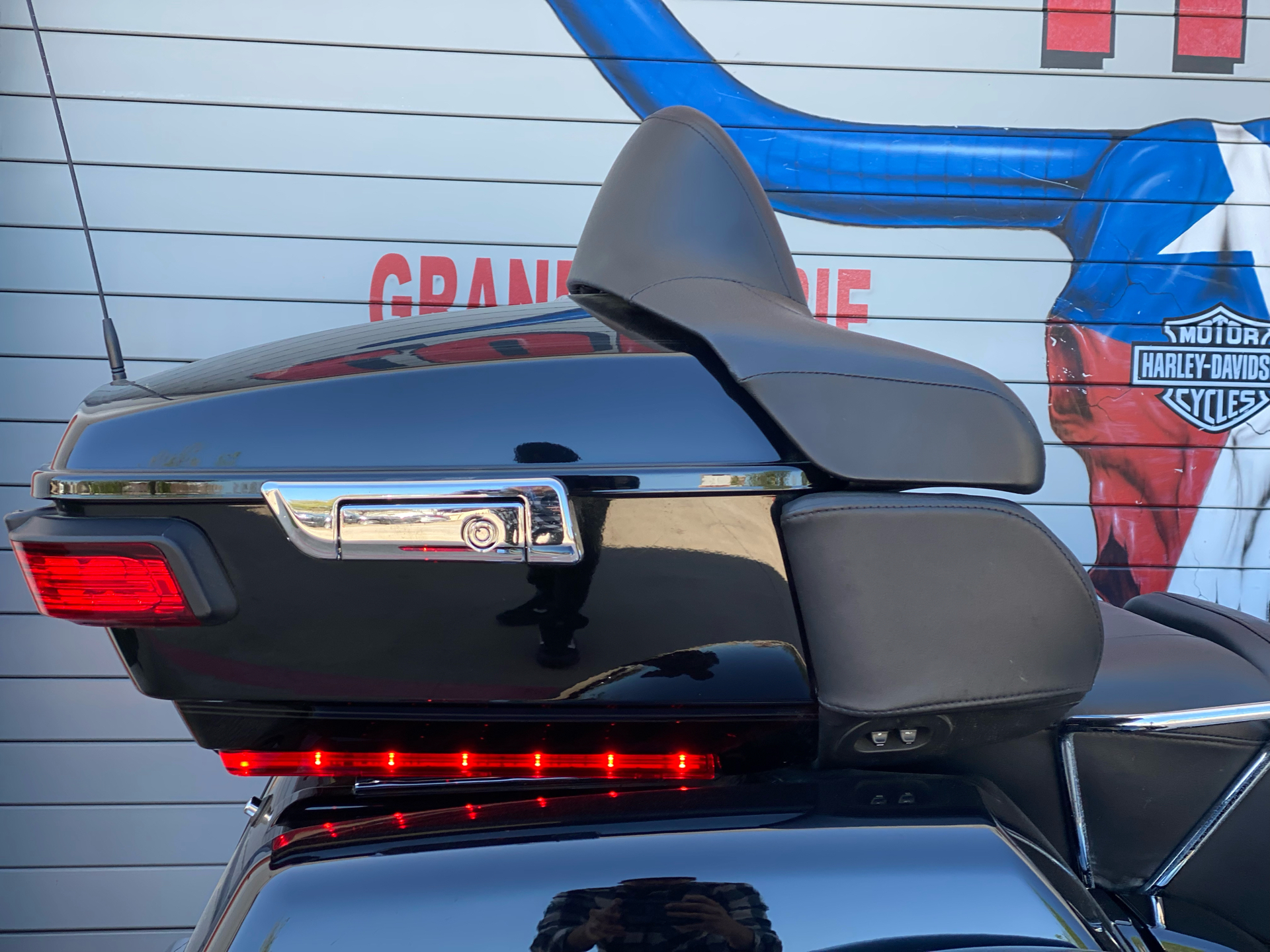 2019 Harley-Davidson Tri Glide® Ultra in Grand Prairie, Texas - Photo 10