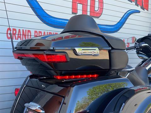 2019 Harley-Davidson Tri Glide® Ultra in Grand Prairie, Texas - Photo 13