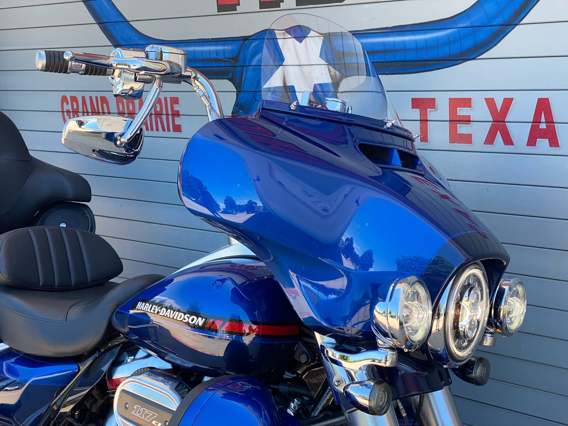 2020 Harley-Davidson CVO™ Limited in Grand Prairie, Texas - Photo 4